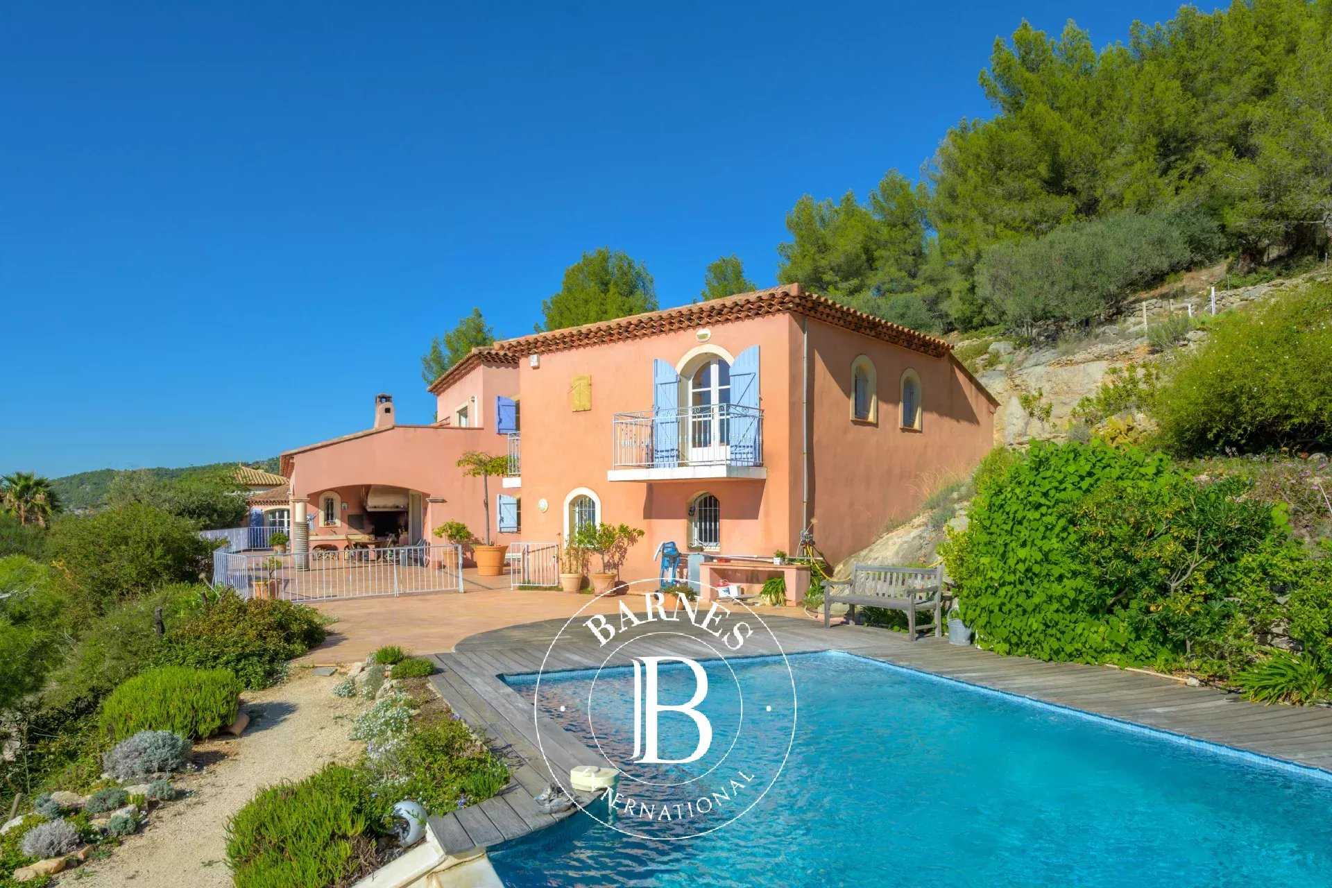 Maison Sanary-sur-Mer  -  ref 83587886 (picture 3)