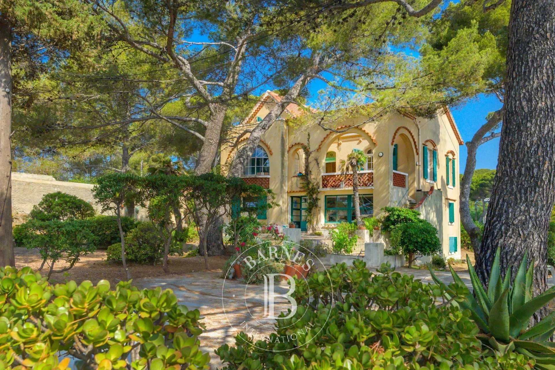Villa La Seyne-sur-Mer  -  ref 86073279 (picture 2)