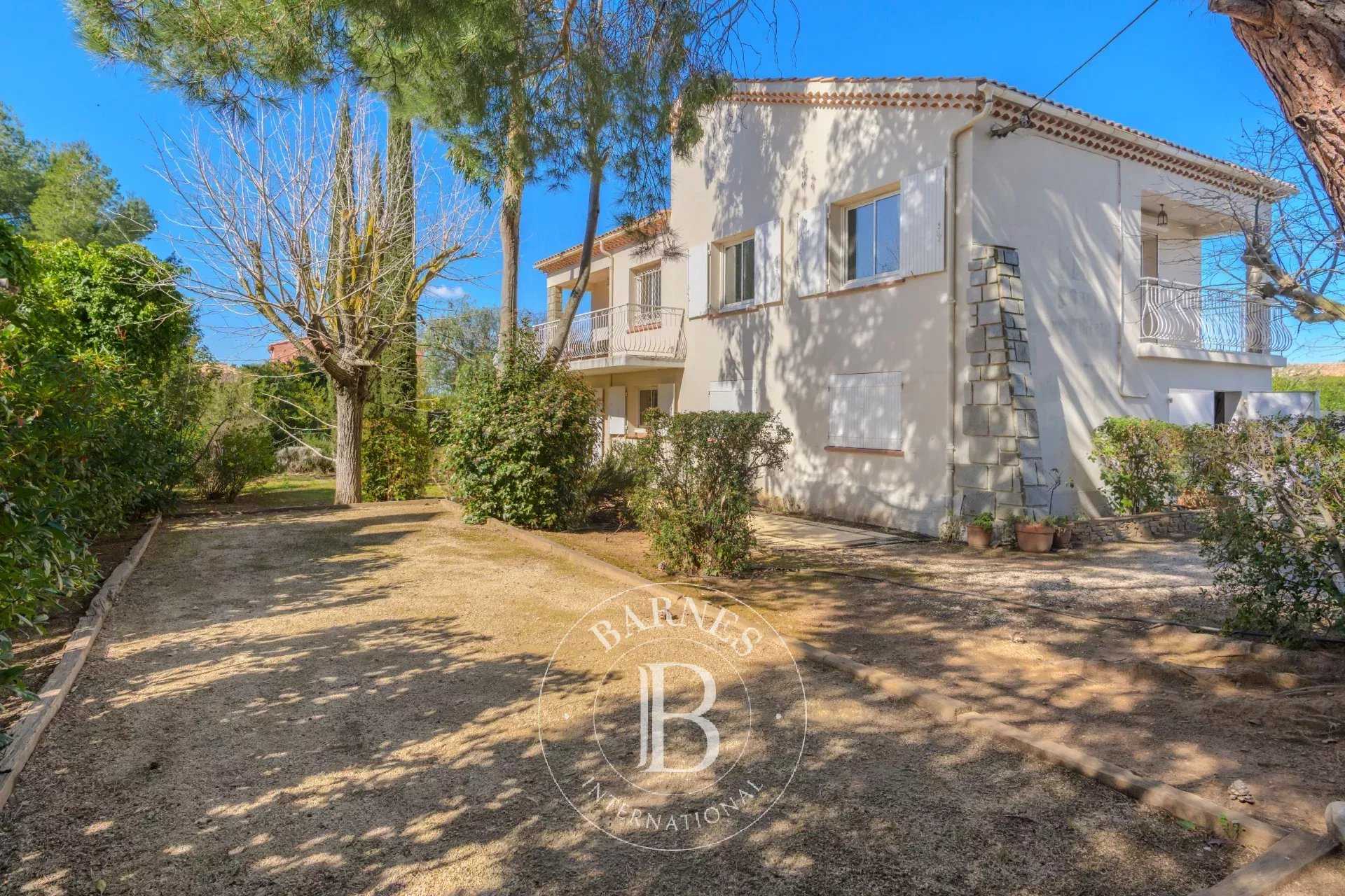 Maison Six-Fours-les-Plages  -  ref 85701847 (picture 2)