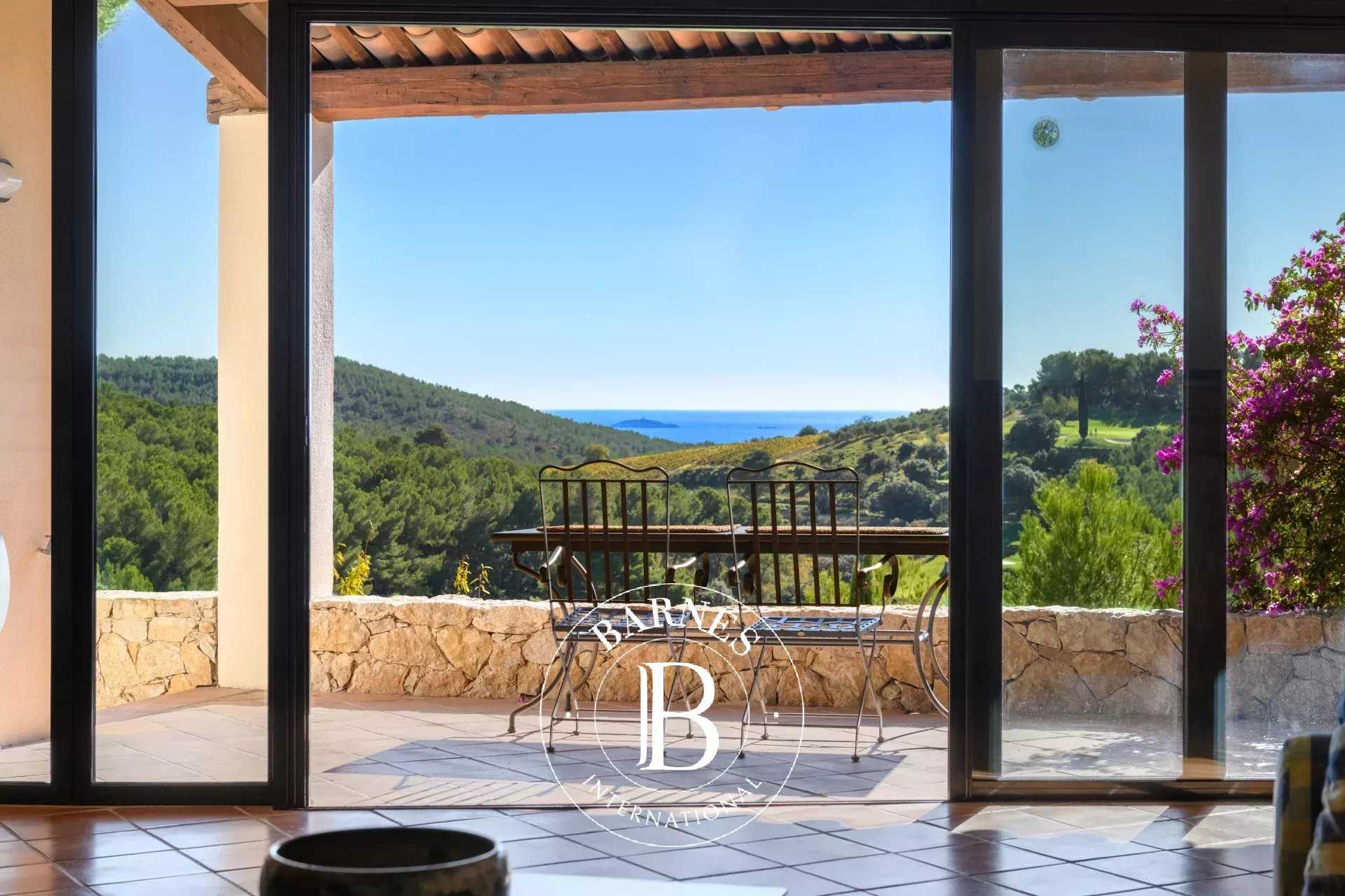Maison Saint-Cyr-sur-Mer  -  ref 86440111 (picture 2)