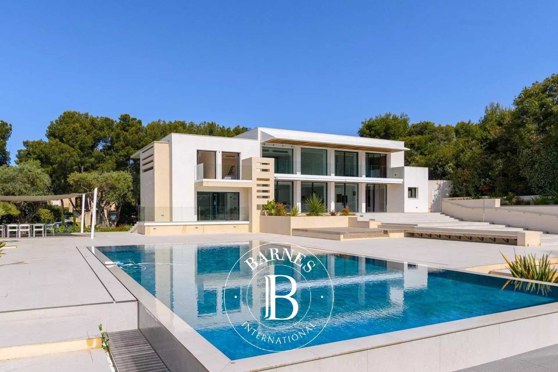 House Saint-Cyr-sur-Mer  -  ref 85635176 (picture 2)