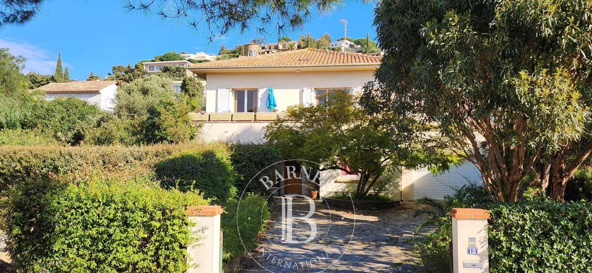 Maison de village Le Lavandou  -  ref 85734123 (picture 2)