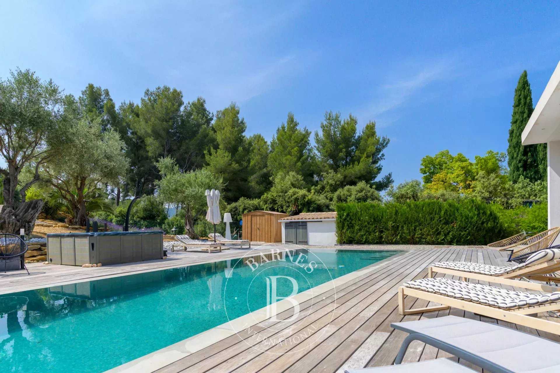Maison La Cadière-d'Azur  -  ref 86008570 (picture 1)