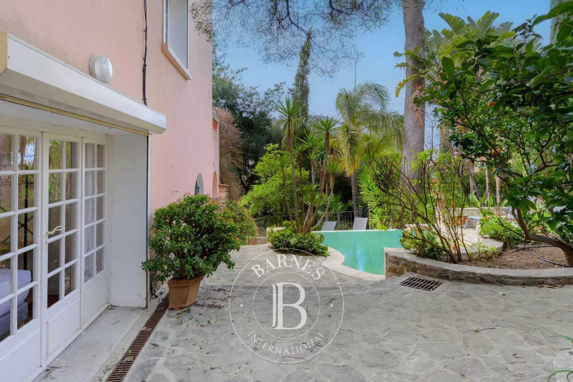 Villa Sanary-sur-Mer  -  ref 85772745 (picture 3)