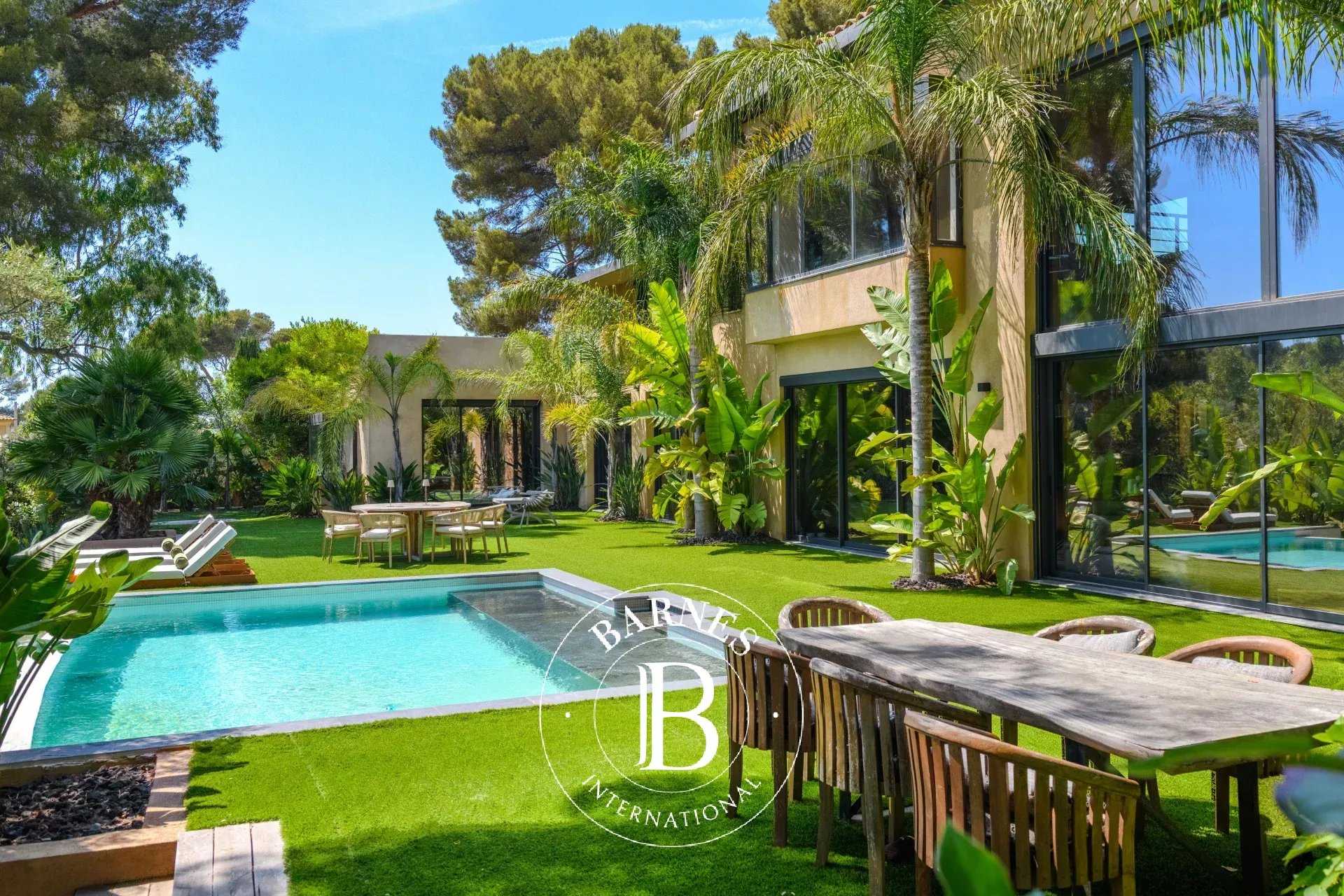 Villa Sanary-sur-Mer  -  ref 87216207 (picture 3)