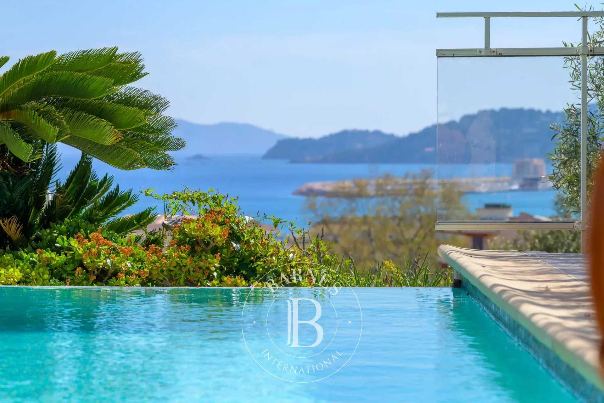 Villa Le Lavandou  -  ref 85838641 (picture 2)