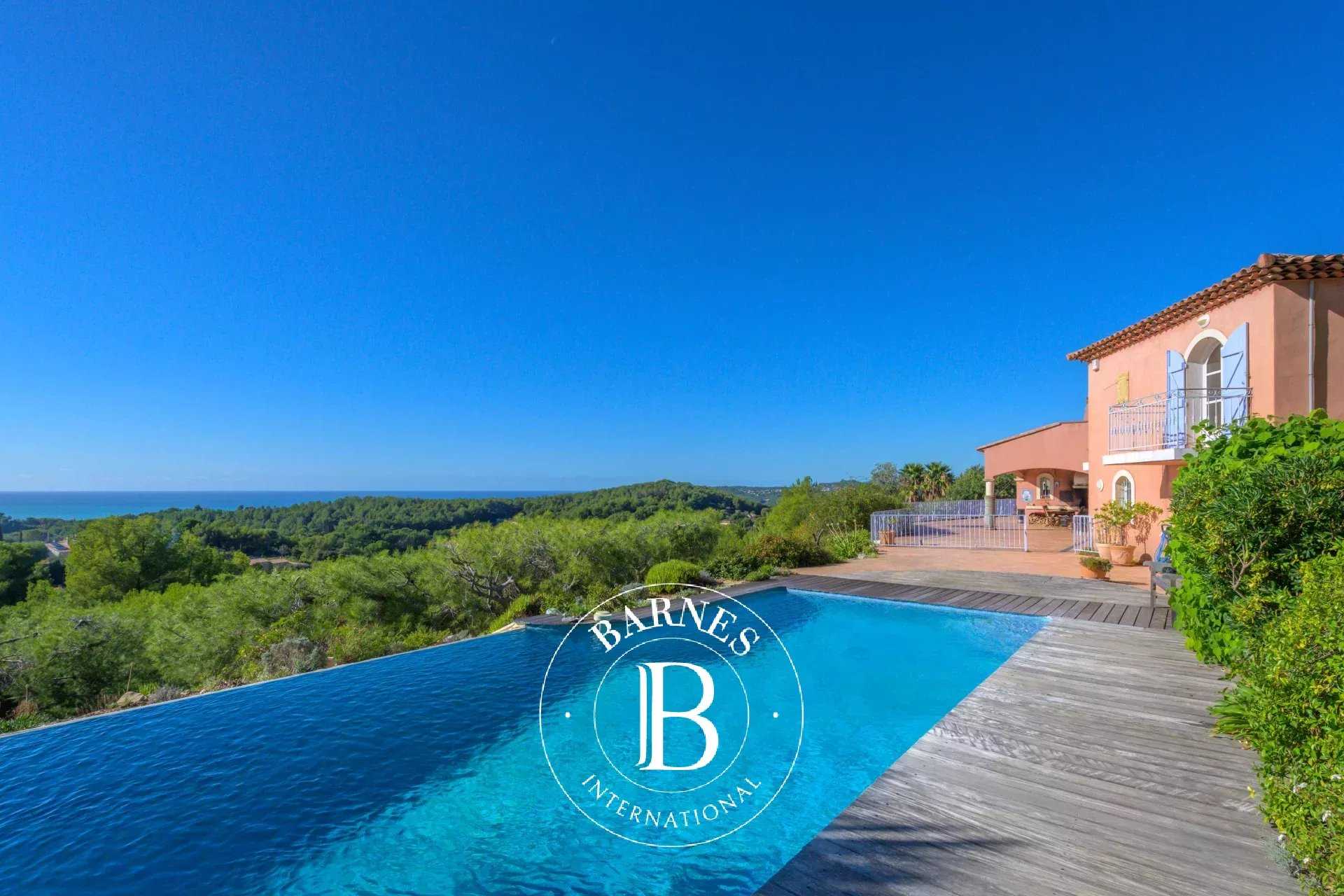 Maison Sanary-sur-Mer  -  ref 83587886 (picture 2)