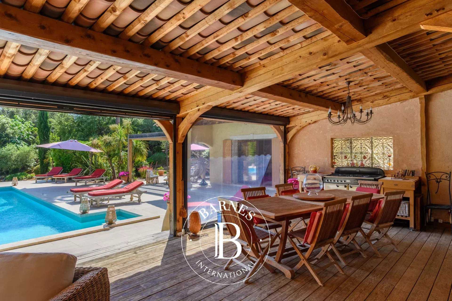 Villa Le Castellet  -  ref 87067648 (picture 3)