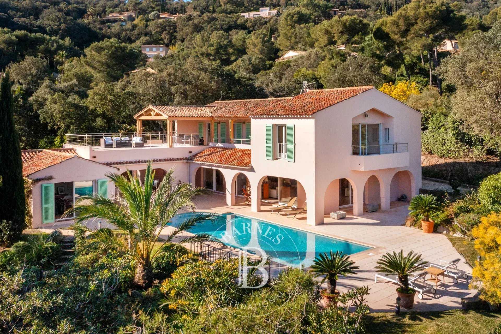 House Bormes-les-Mimosas  -  ref 86677527 (picture 2)