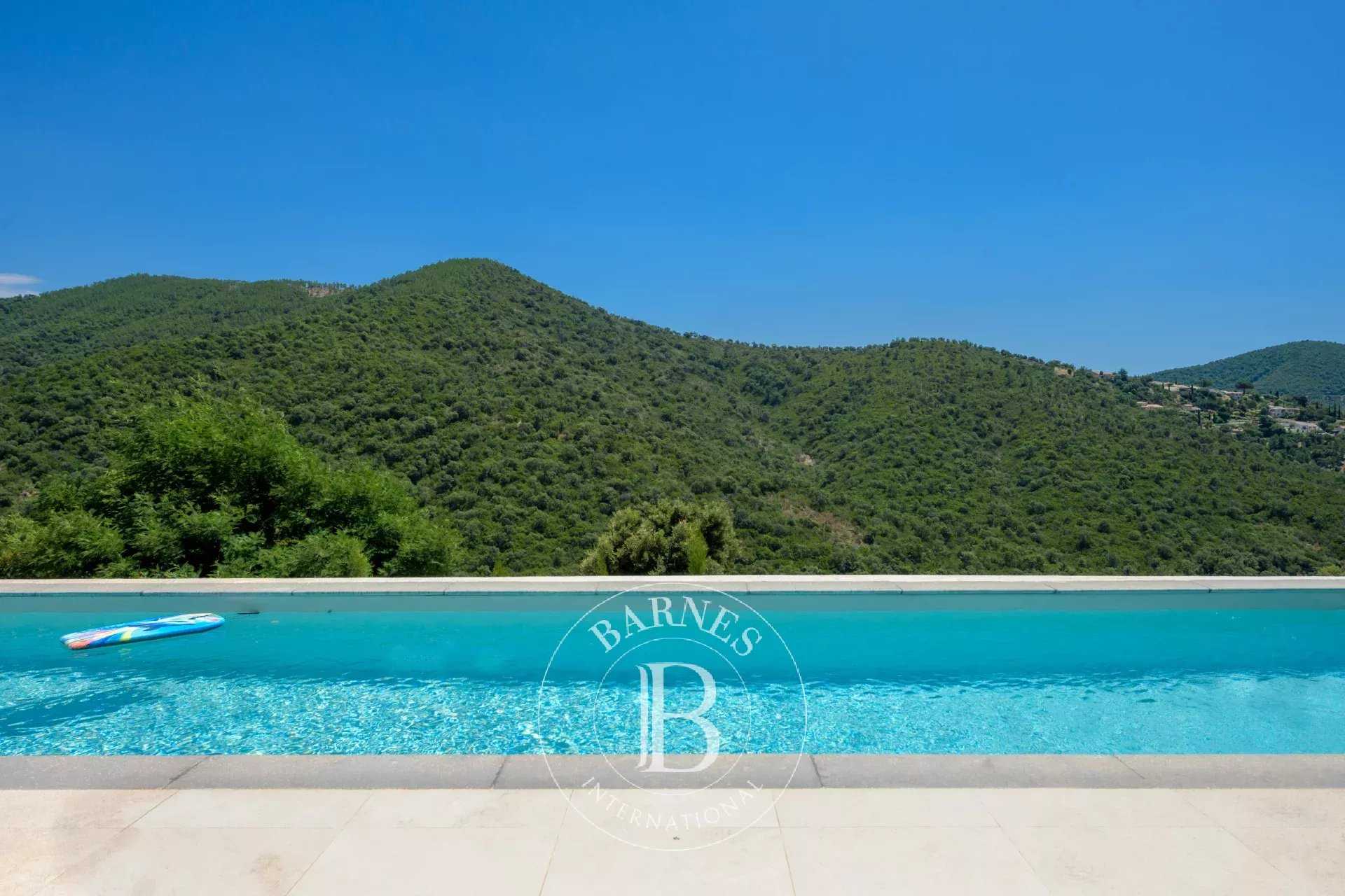 Villa La Londe-les-Maures  -  ref 85090954 (picture 1)
