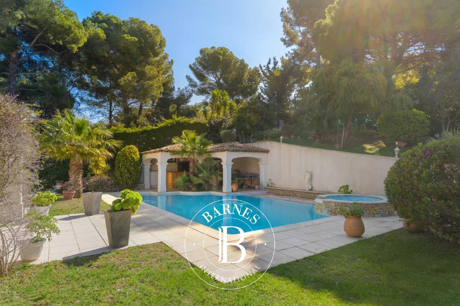 House Sanary-sur-Mer  -  ref 85796565 (picture 3)