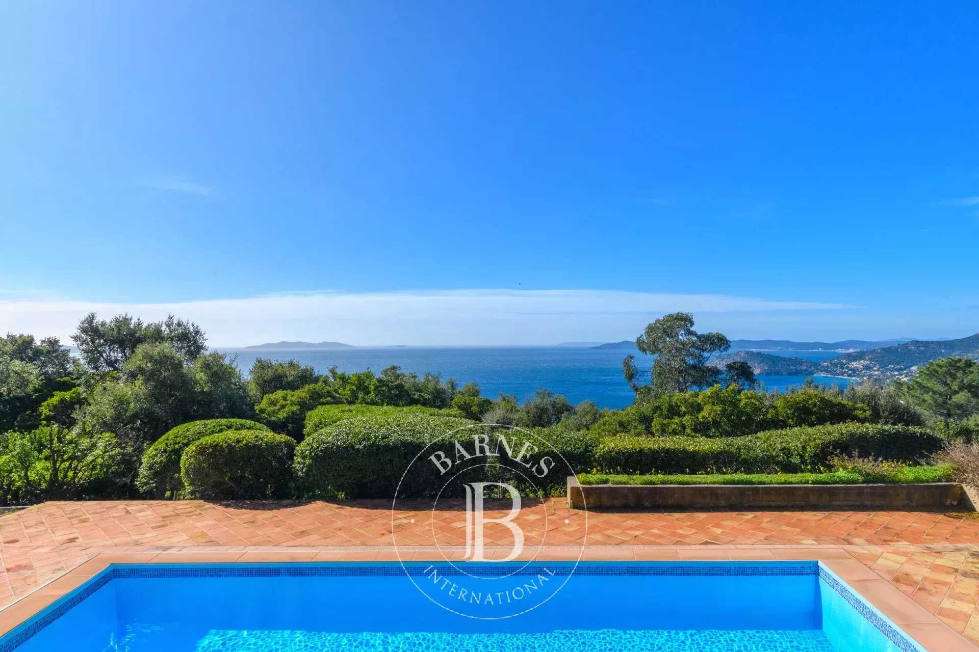 Property Rayol-Canadel-sur-Mer  -  ref 86701502 (picture 3)