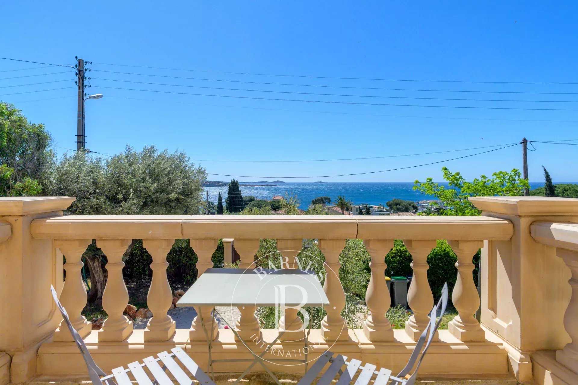 Villa Bandol  -  ref 82213459 (picture 1)