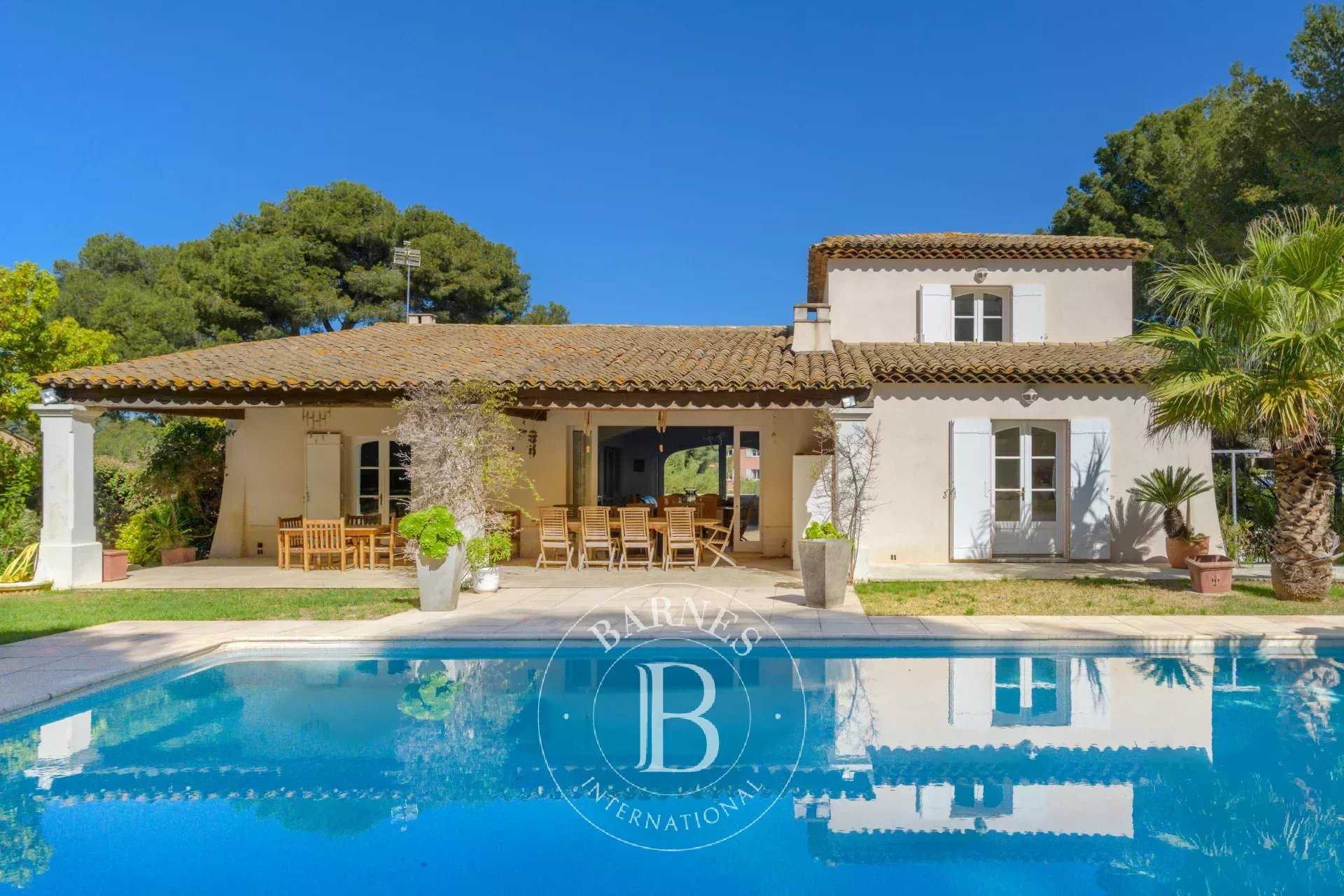 Maison Sanary-sur-Mer  -  ref 85796565 (picture 2)