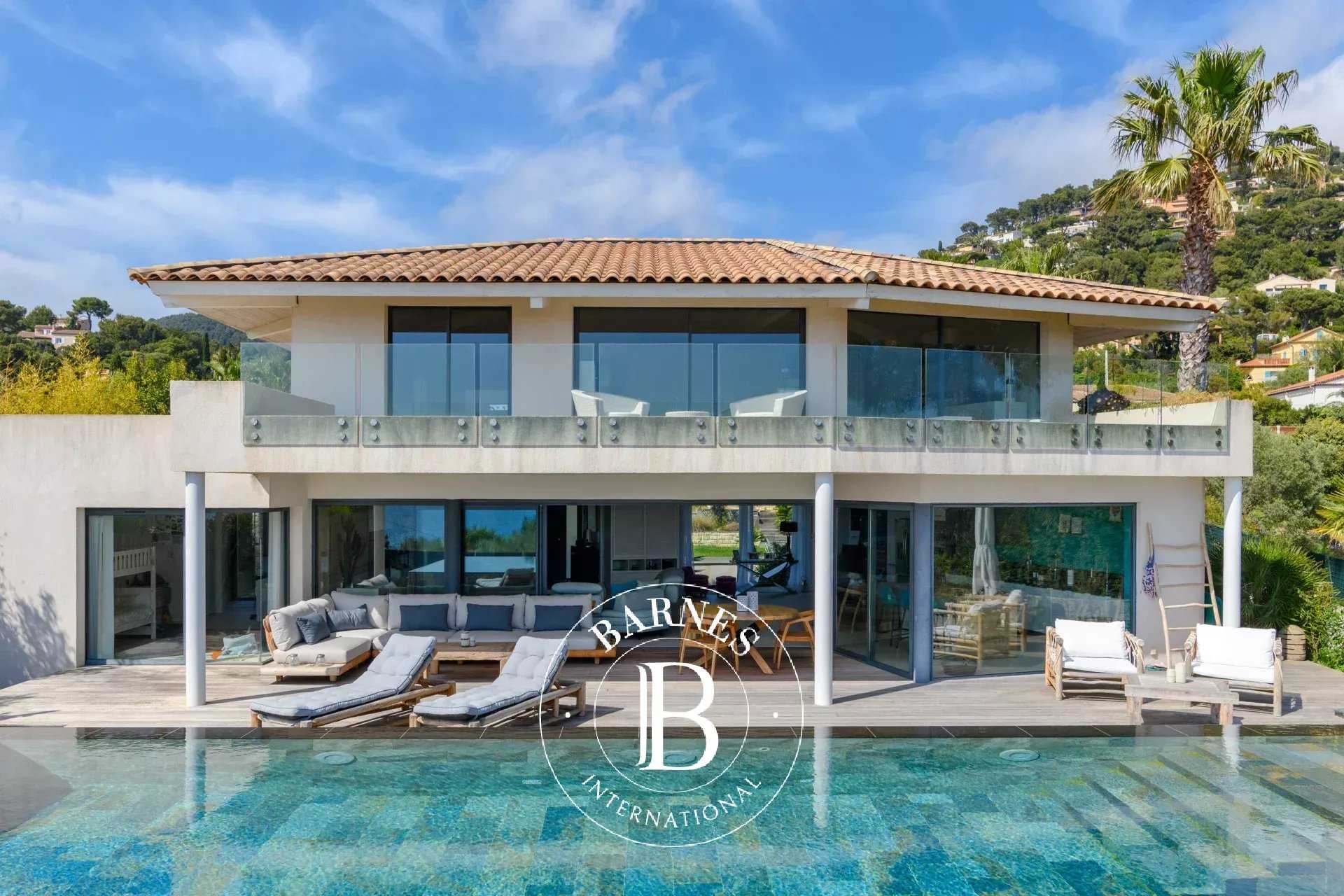 Carqueiranne  - Propriété 5 Pi&egrave;ces 4 Chambres