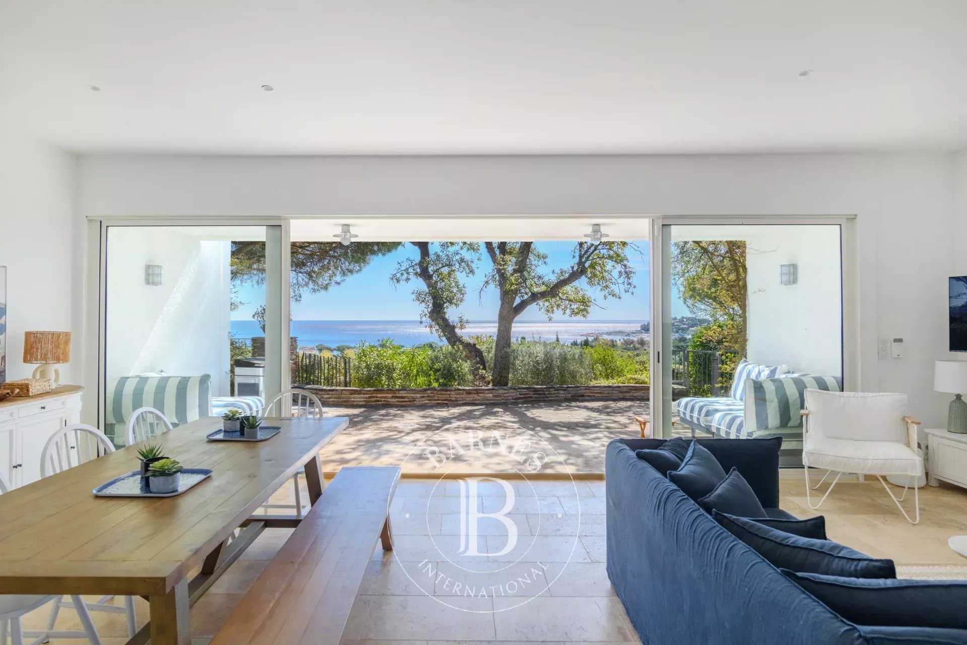 Maison Cavalaire-sur-Mer  -  ref 86880191 (picture 2)