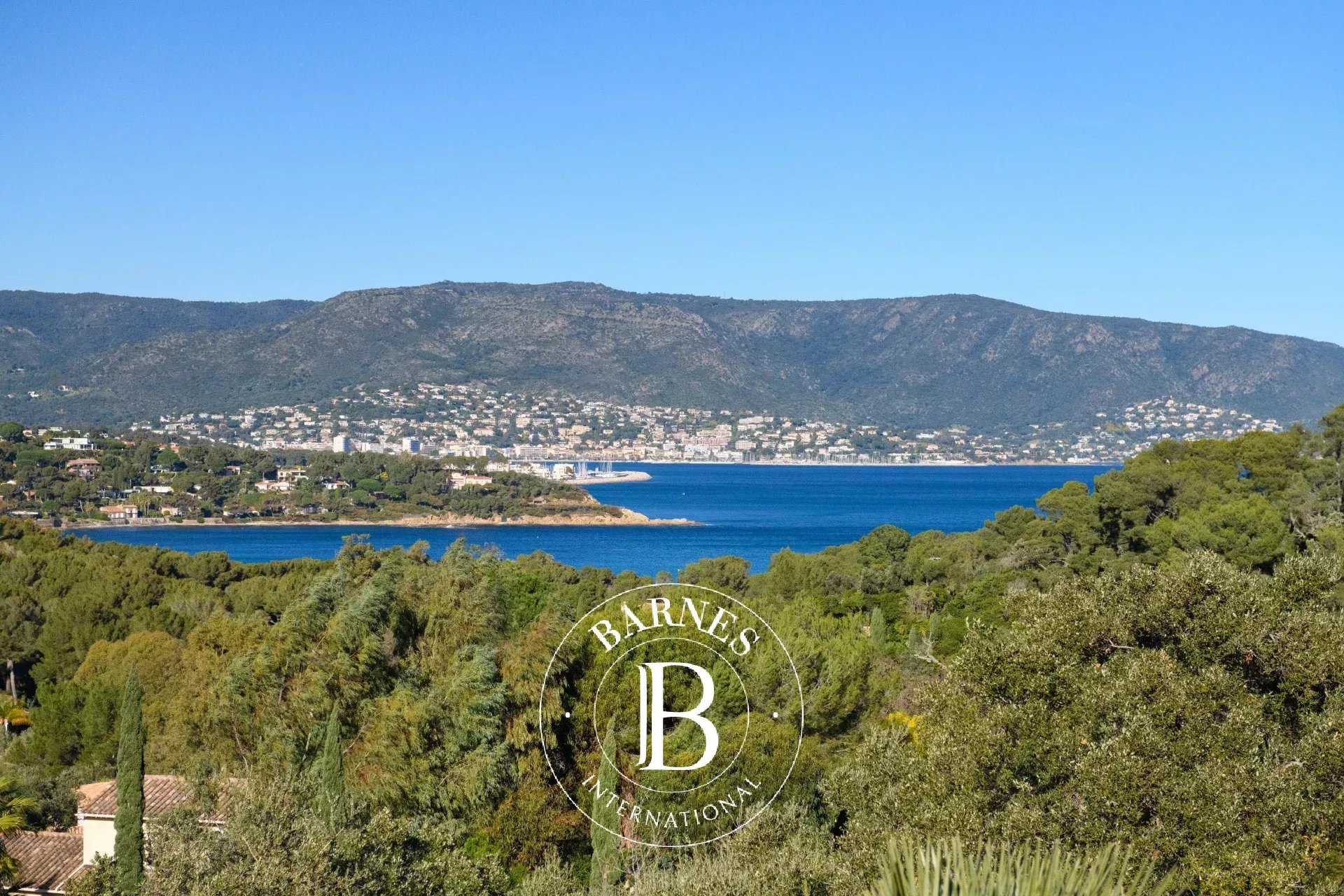 Property Bormes-les-Mimosas  -  ref 86678188 (picture 1)