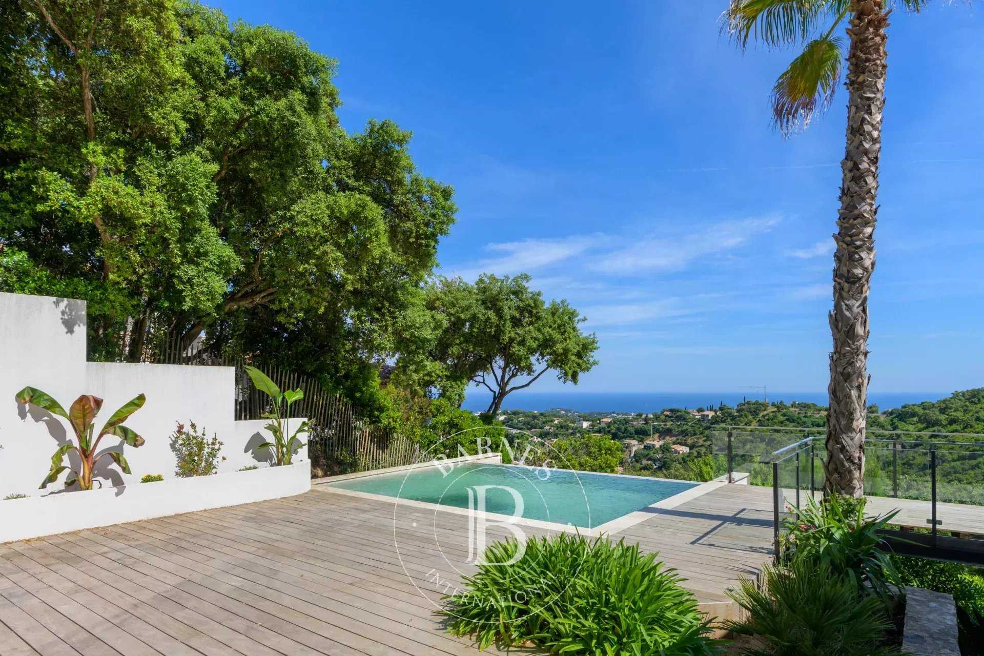Villa Cavalaire-sur-Mer  -  ref 85862801 (picture 2)