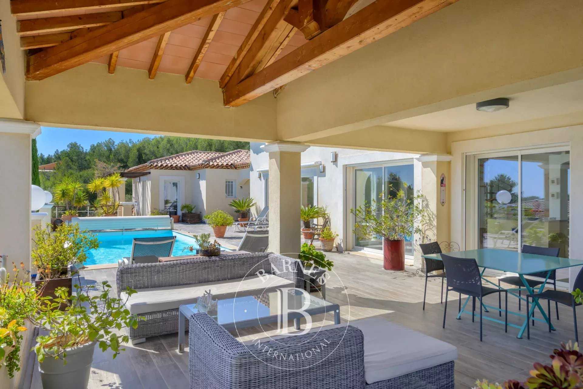 Villa Bandol  -  ref 84610350 (picture 3)