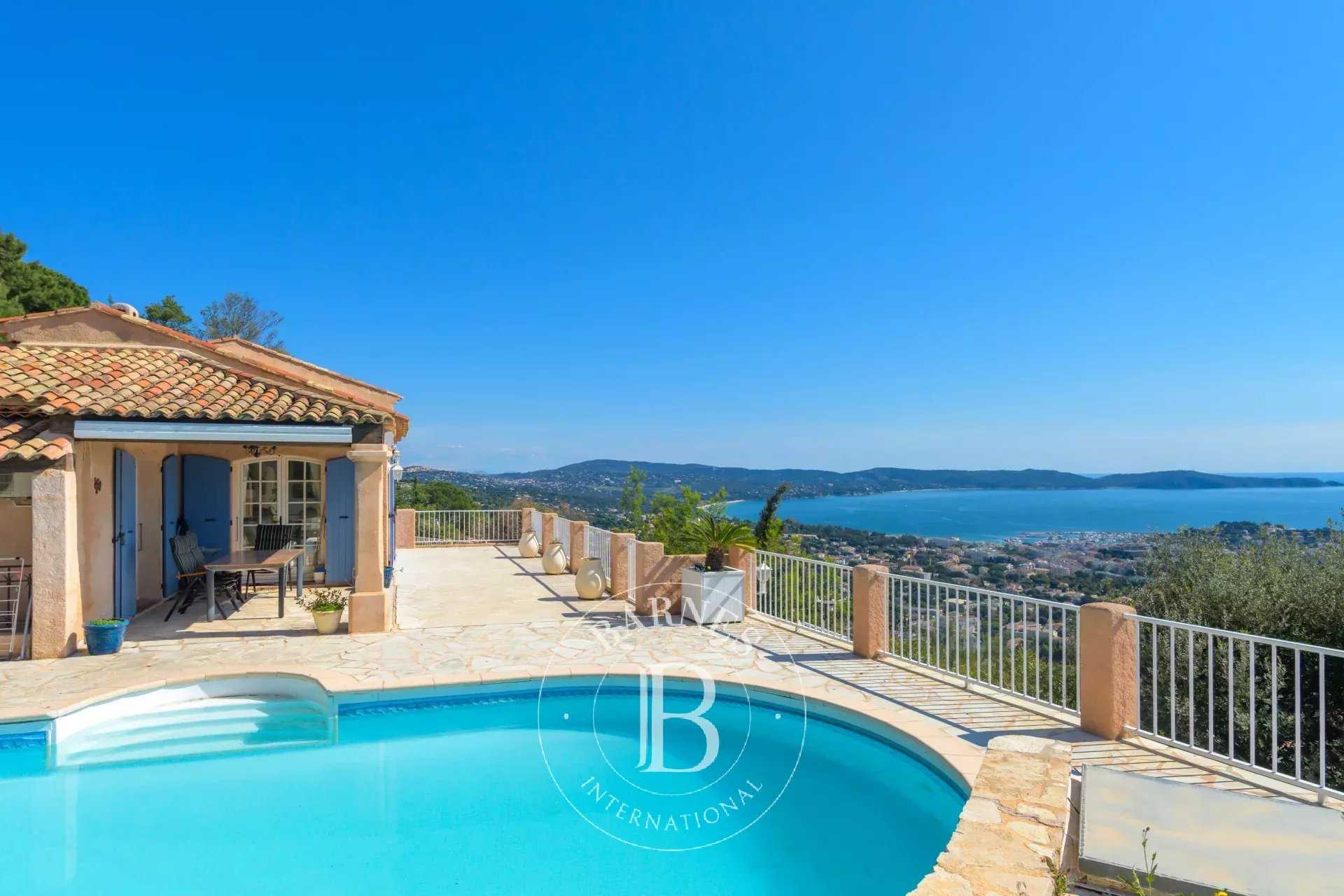 Maison Cavalaire-sur-Mer  -  ref 85760933 (picture 1)