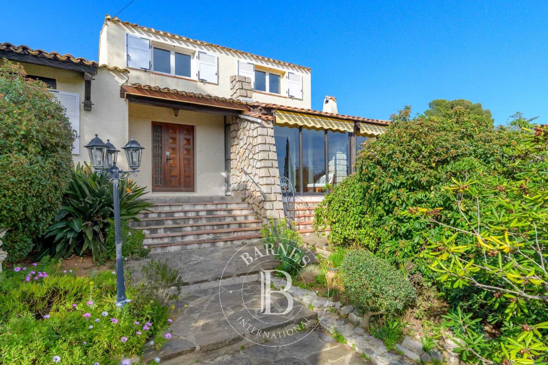 Maison Carqueiranne  -  ref 85476328 (picture 3)