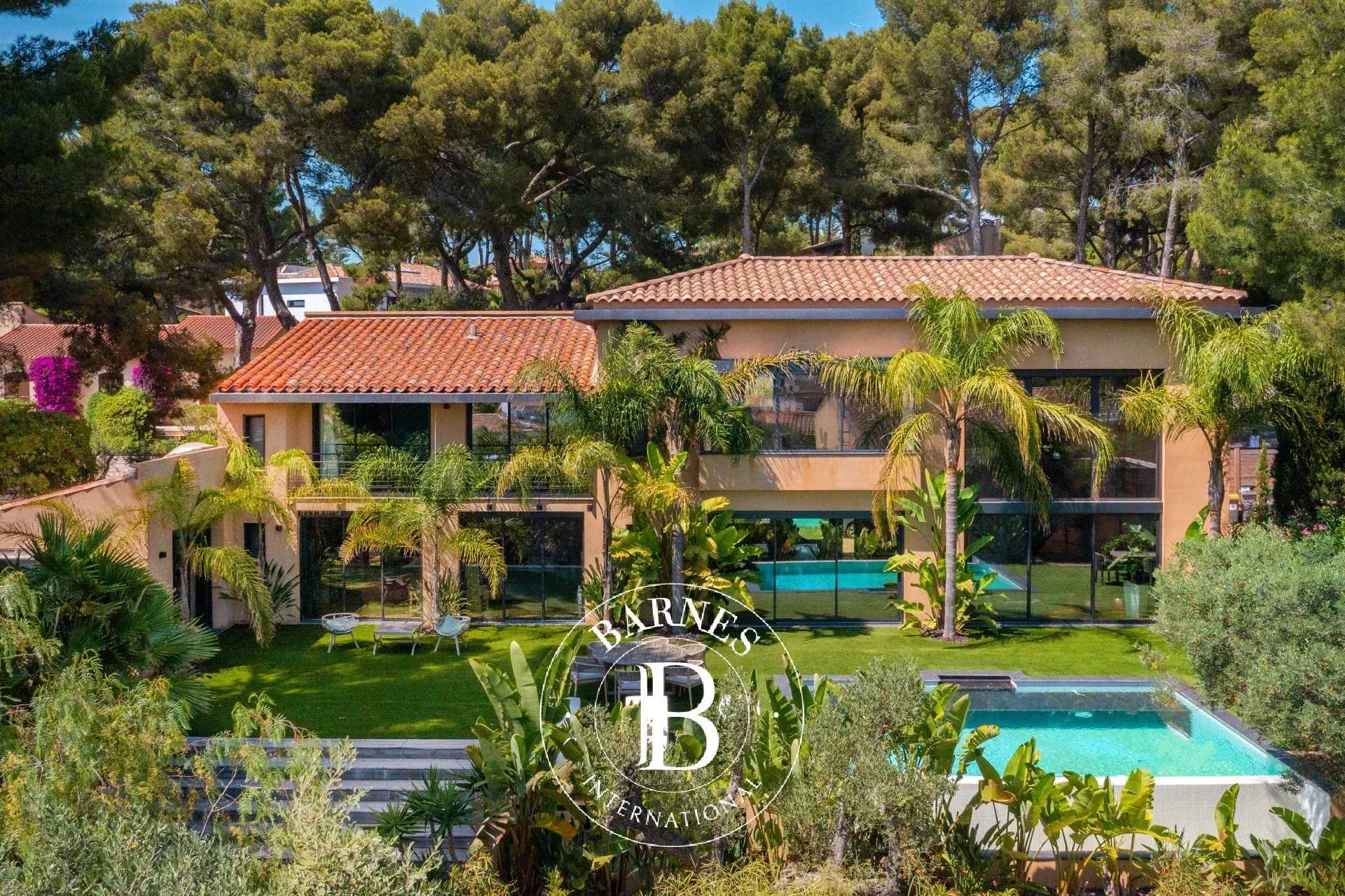 Villa Sanary-sur-Mer  -  ref 87216207 (picture 2)