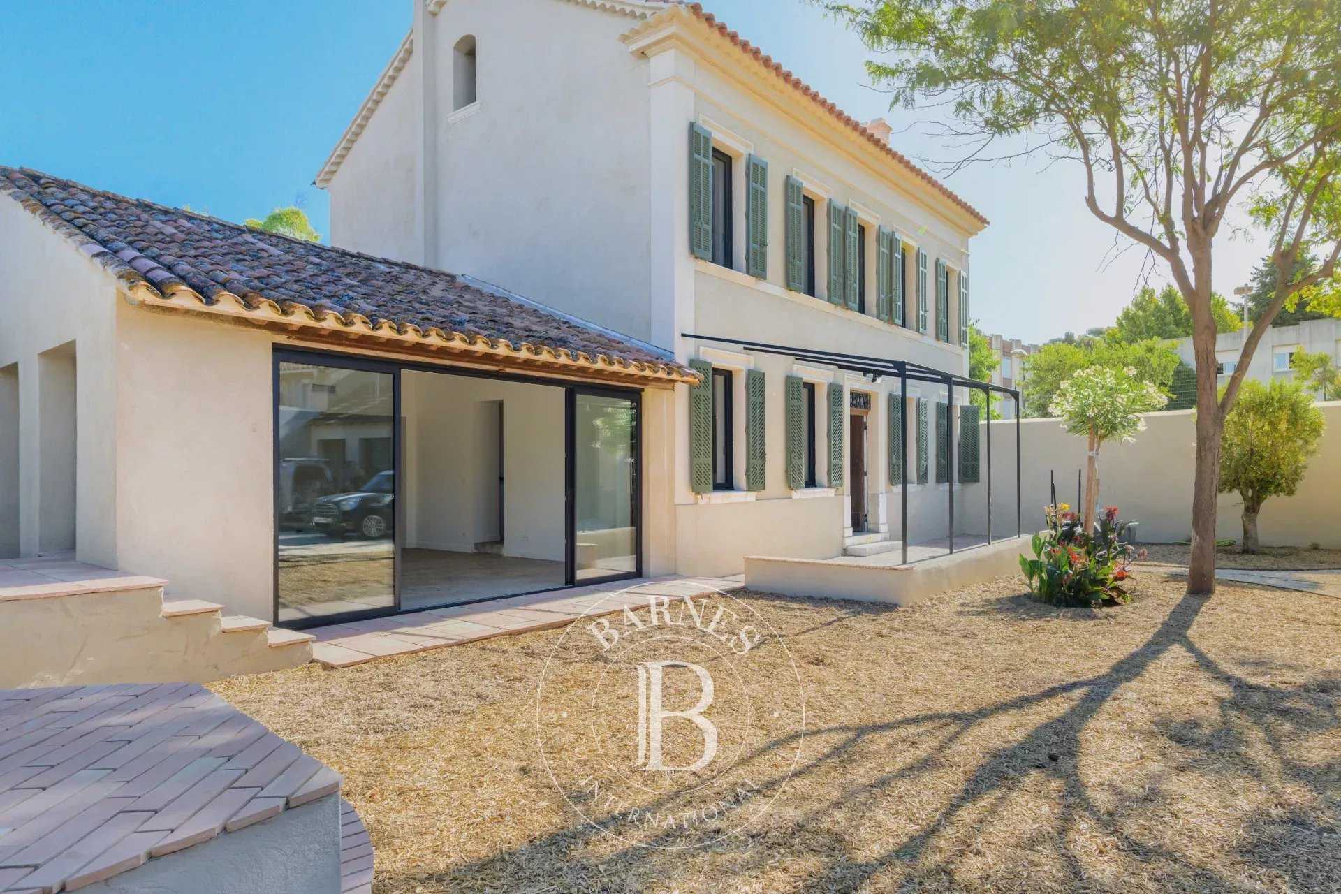 Villa Ollioules  -  ref 86105934 (picture 1)