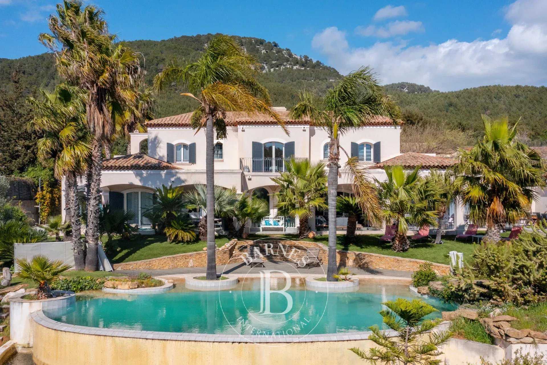 Villa Sanary-sur-Mer  -  ref 86827554 (picture 3)