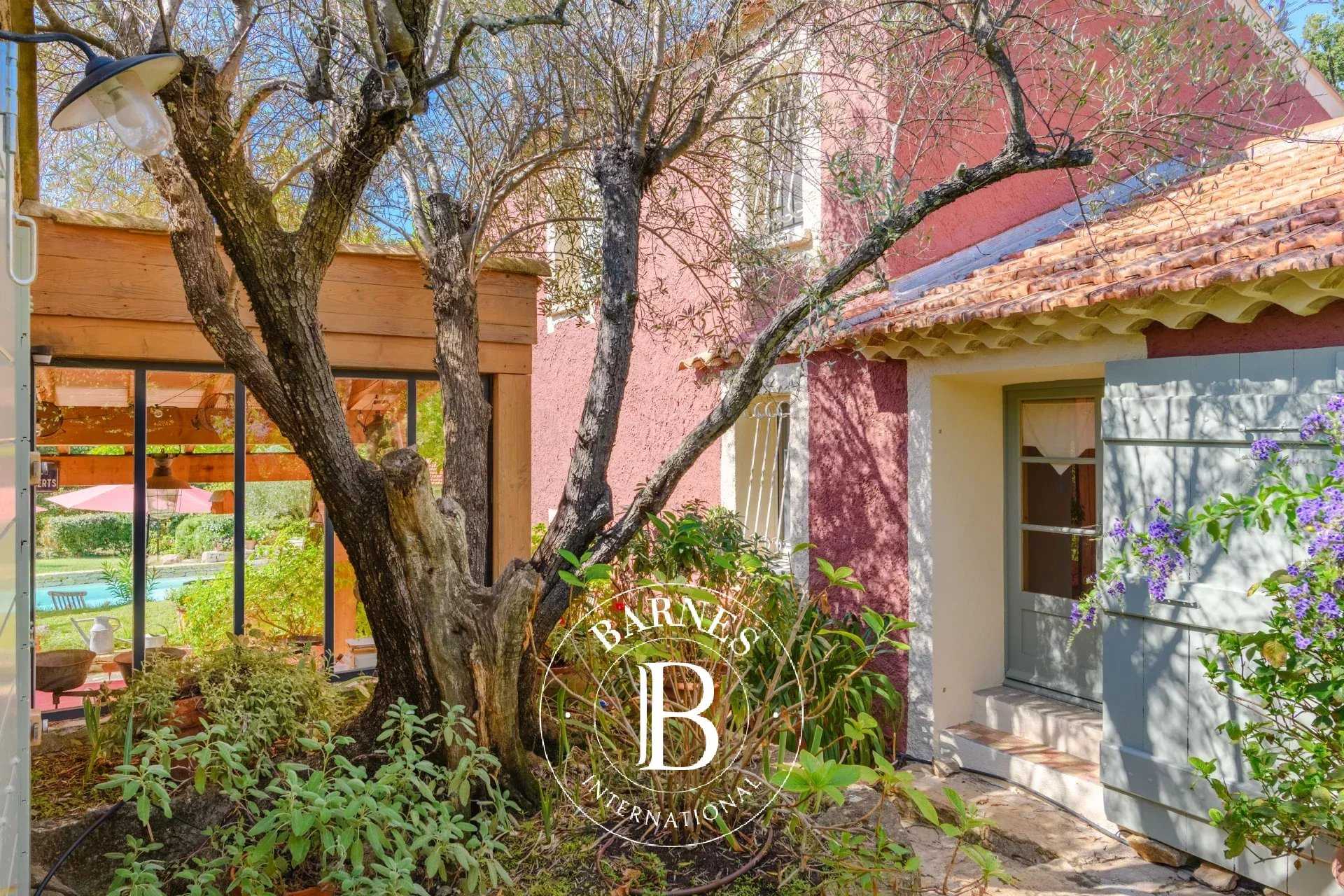 Mas Le Beausset  -  ref 86284008 (picture 2)