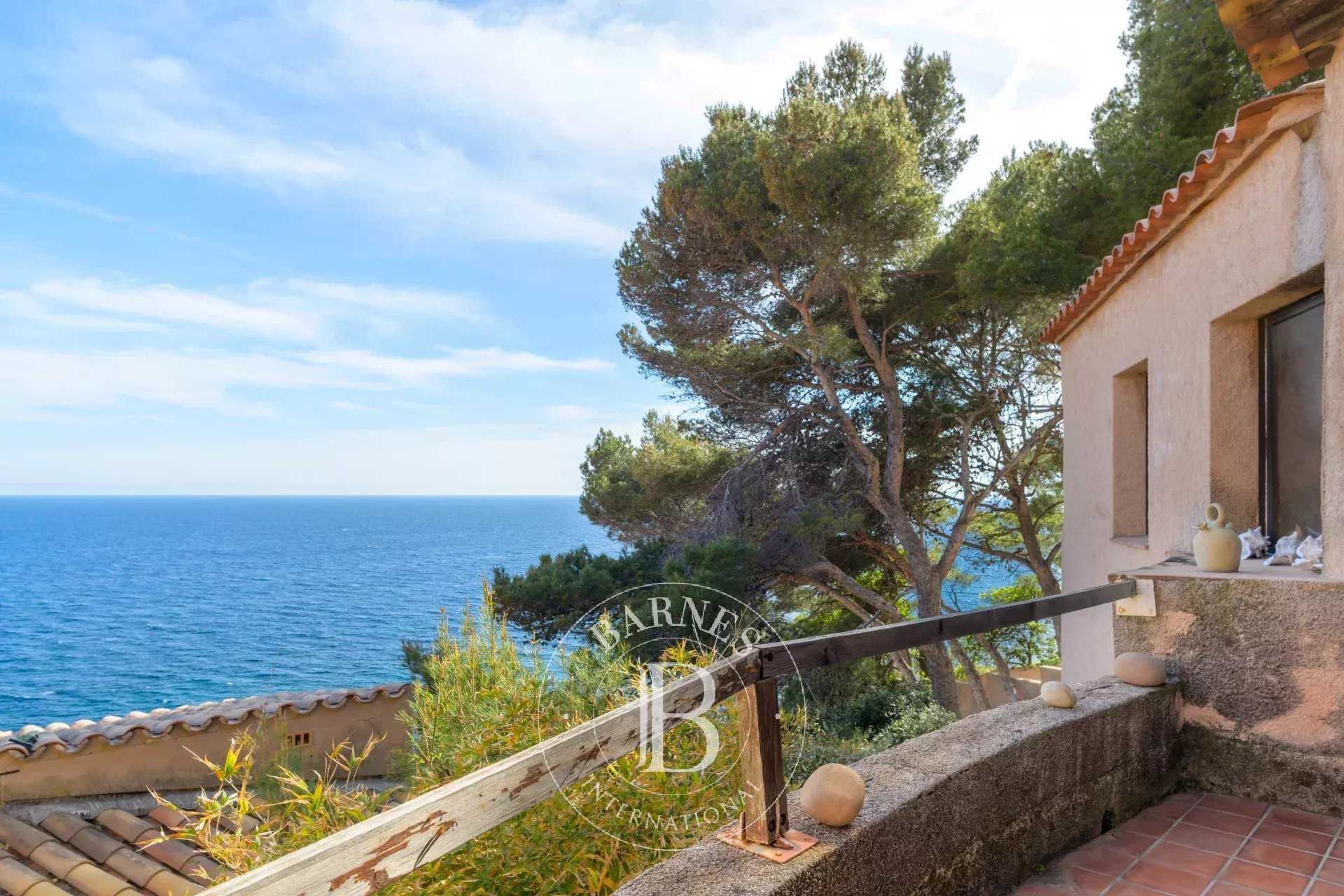 Maison Carqueiranne  -  ref 85841268 (picture 2)