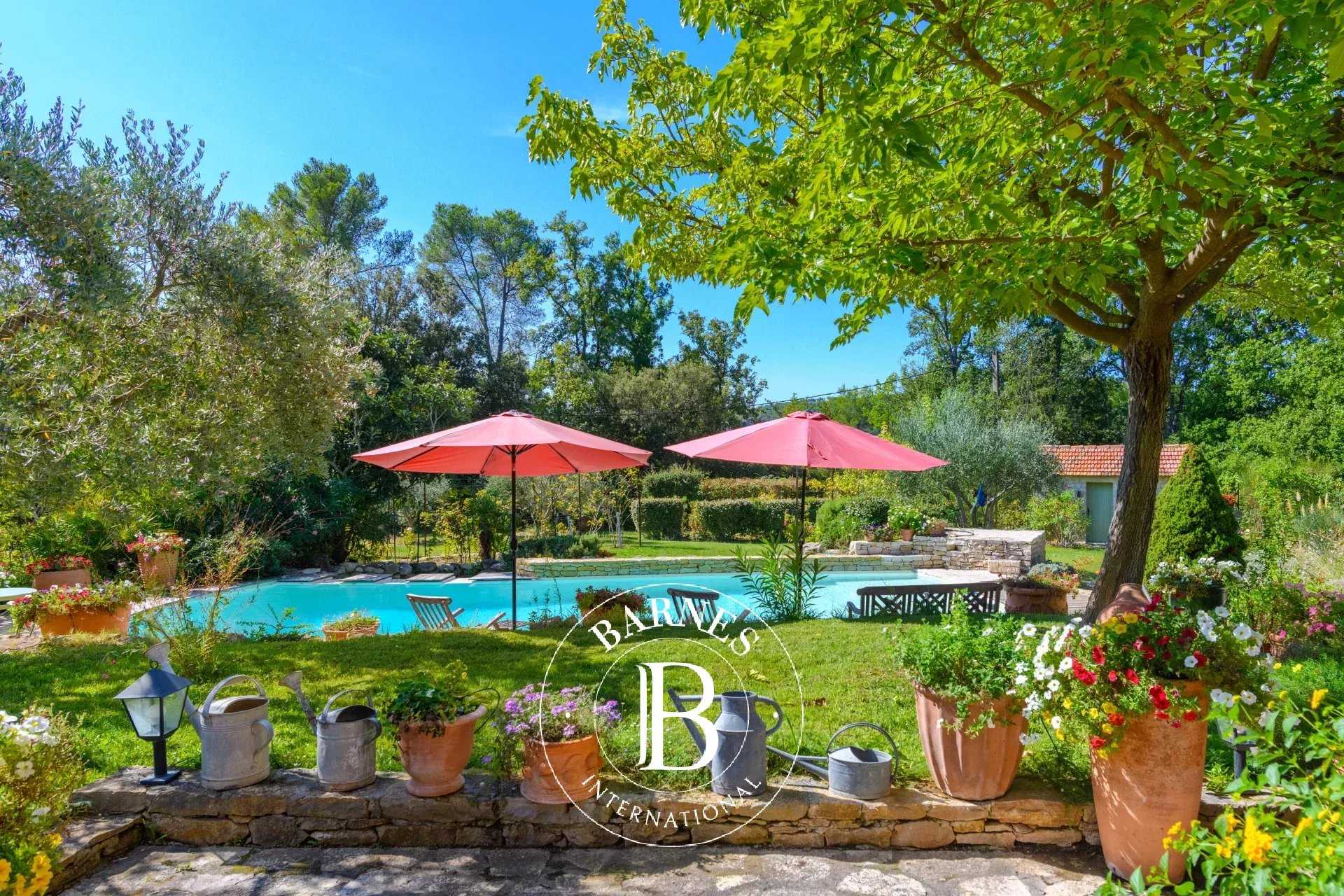 Mas Le Beausset  -  ref 86284008 (picture 1)