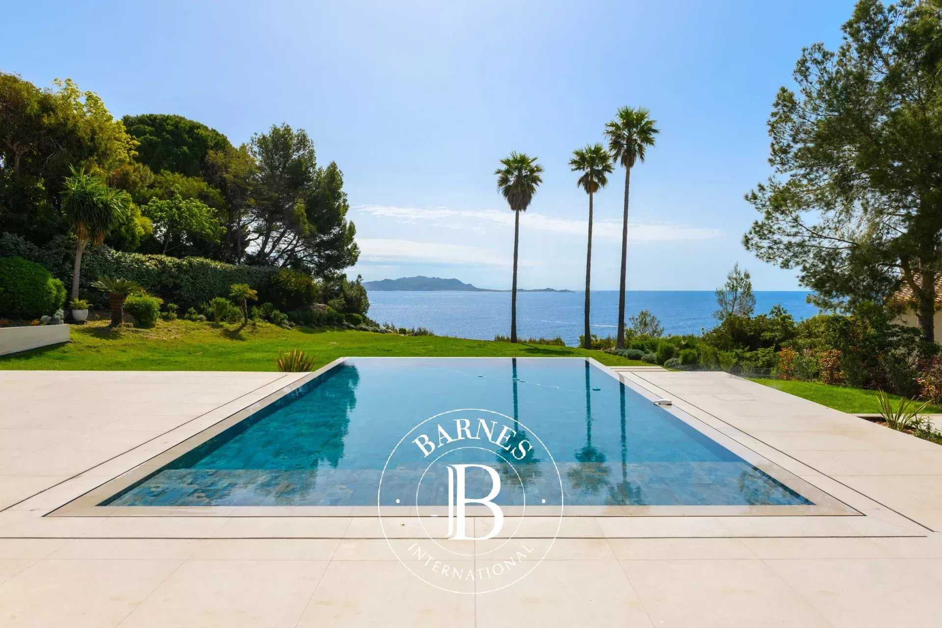 House Saint-Cyr-sur-Mer  -  ref 85635176 (picture 3)