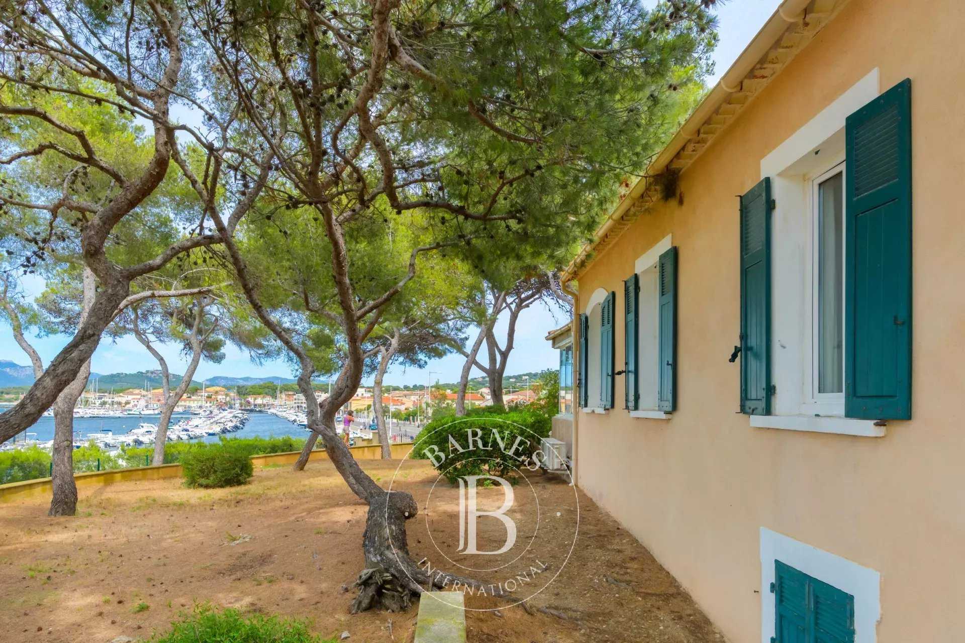Villa Six-Fours-les-Plages  -  ref 86141300 (picture 3)