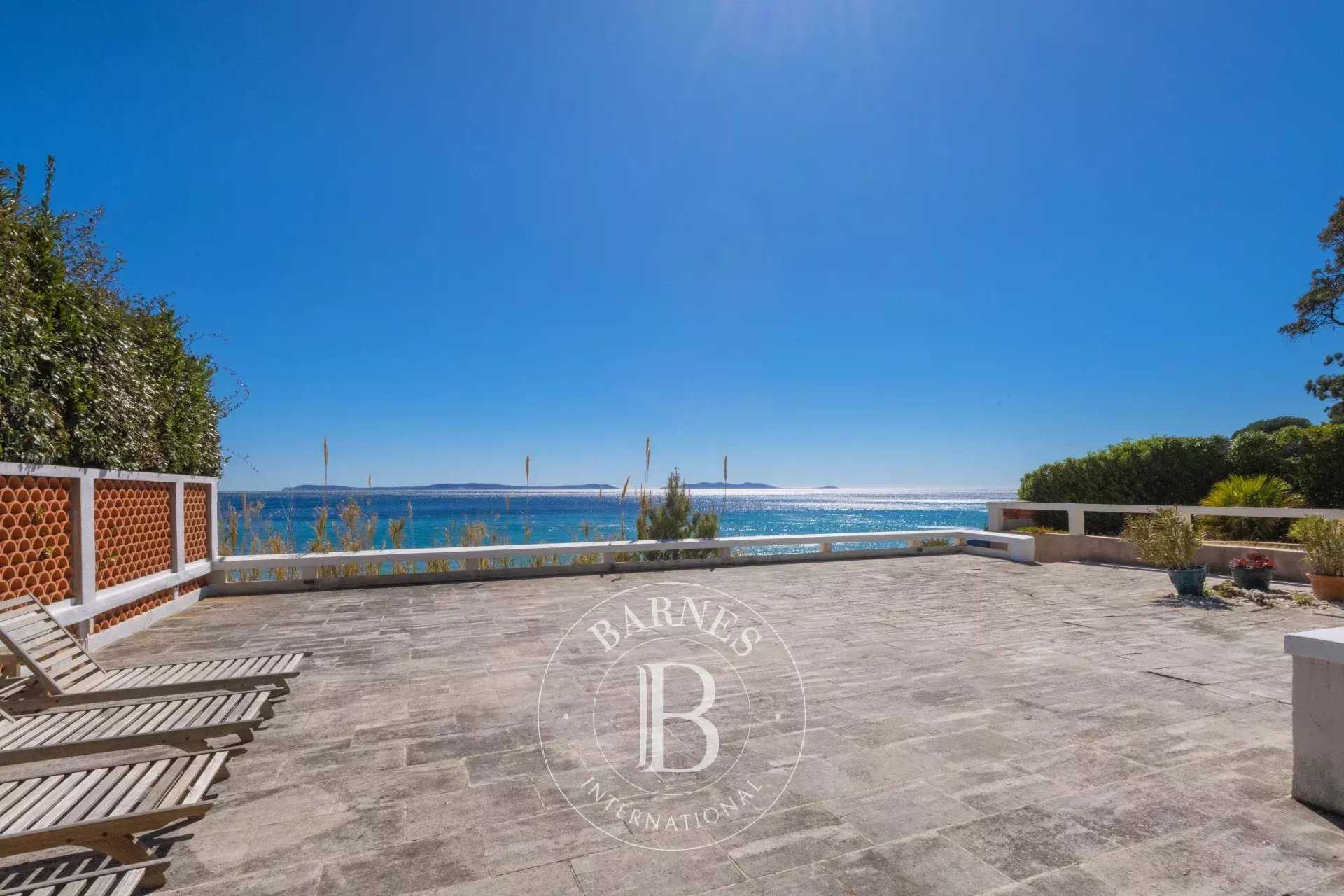 Propriété Rayol-Canadel-sur-Mer  -  ref 82307737 (picture 2)