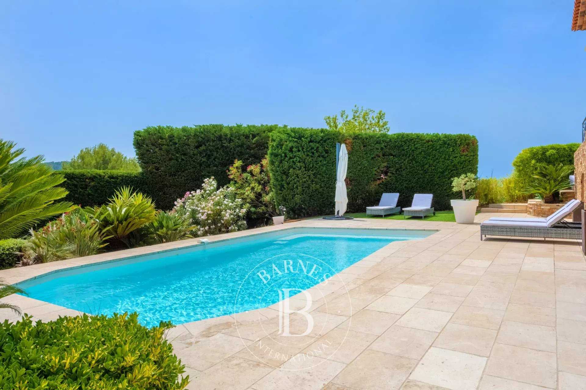 Villa La Cadière-d'Azur  -  ref 82885096 (picture 3)