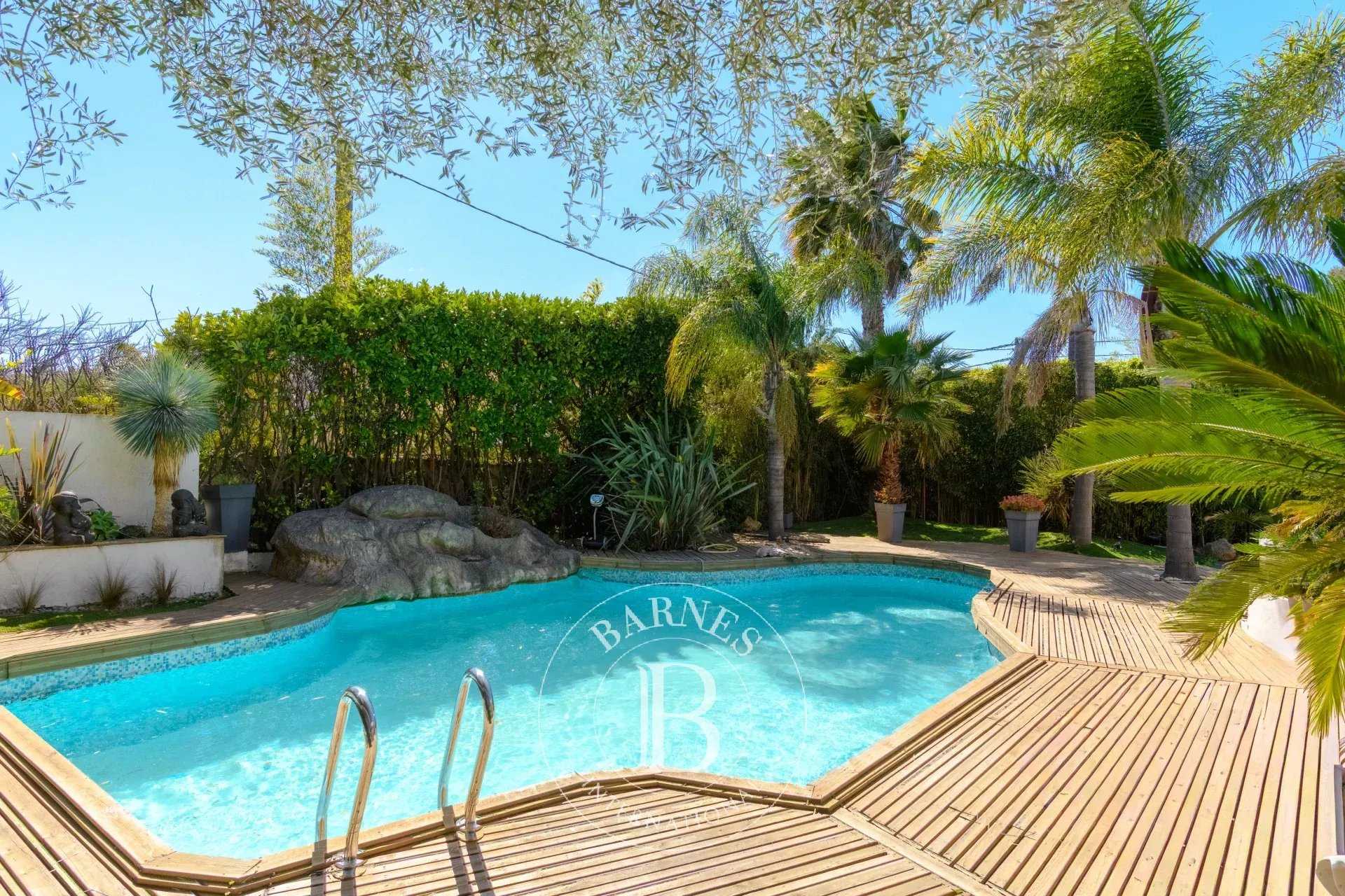 Villa Six-Fours-les-Plages  -  ref 86880513 (picture 2)