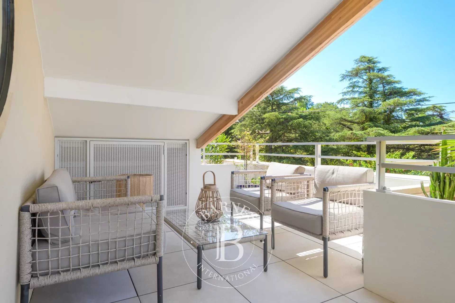 Apartment Toulon  -  ref 85256386 (picture 3)