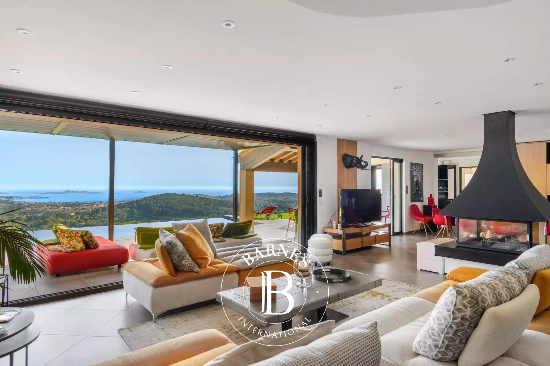 Ollioules  - Villa 7 Pi&egrave;ces 4 Chambres - picture 10