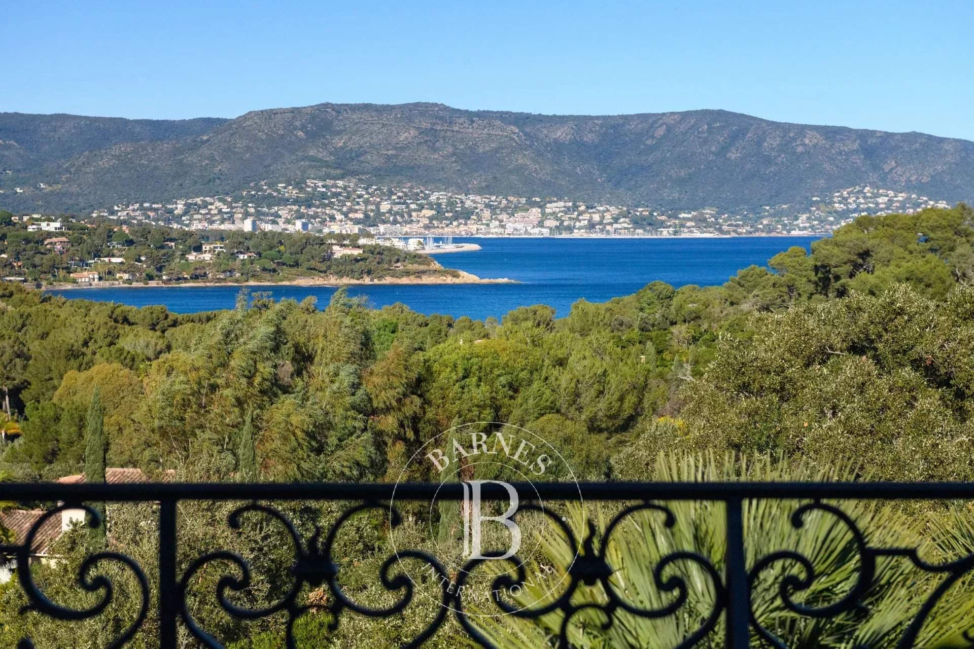 Bormes-les-Mimosas  - Propriété 10 Pi&egrave;ces - picture 12