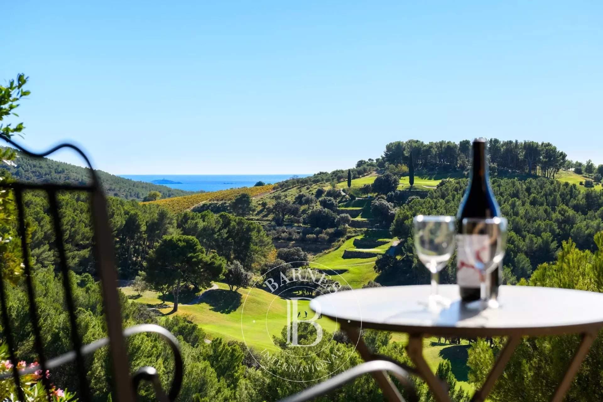 Saint-Cyr-sur-Mer  - Appartement 4 Pièces 2 Chambres - picture 4