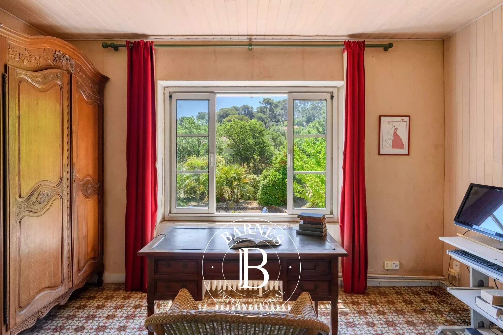 La Garde  - Bastide 5 Bedrooms - picture 11