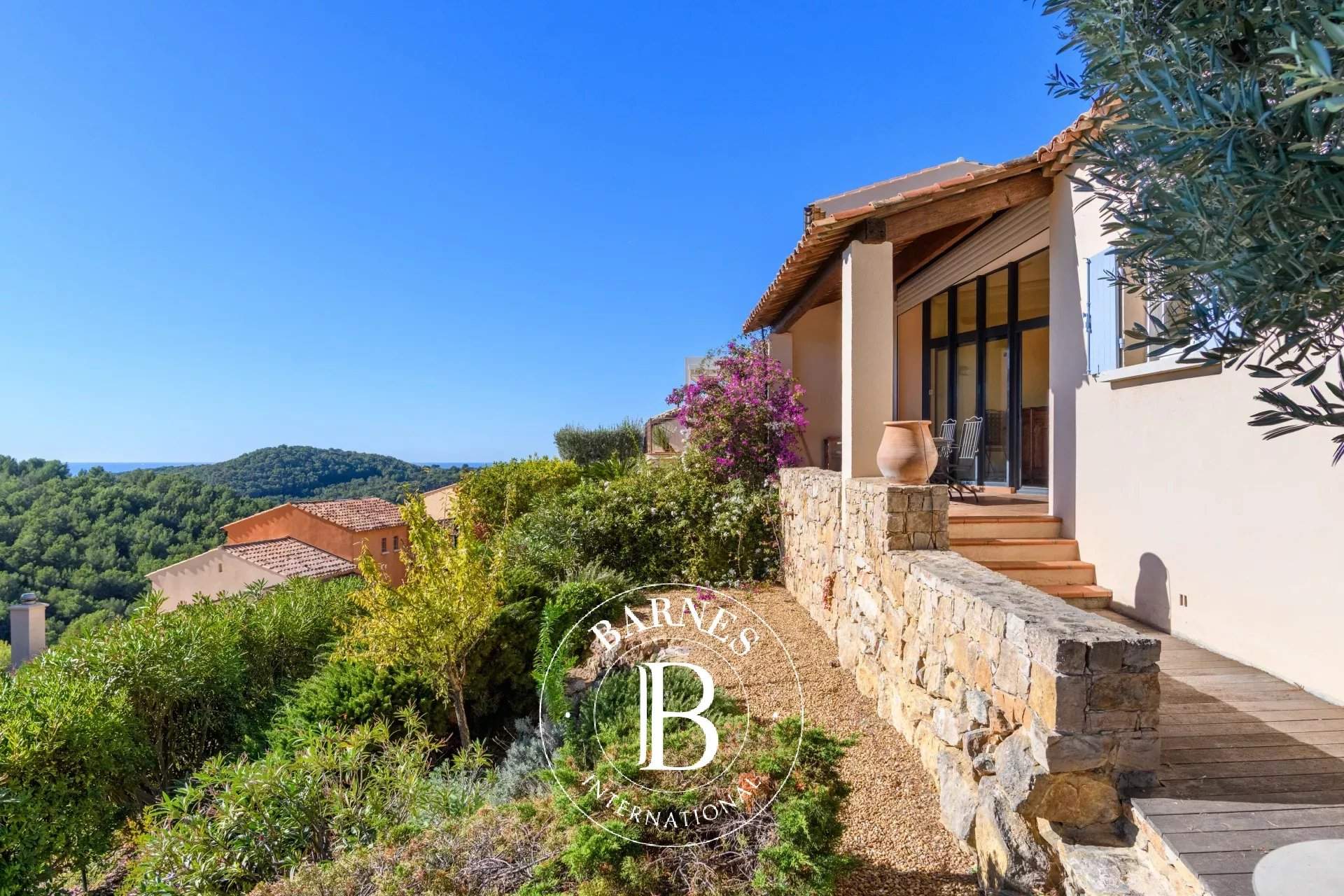 Saint-Cyr-sur-Mer  - House 2 Bedrooms - picture 13