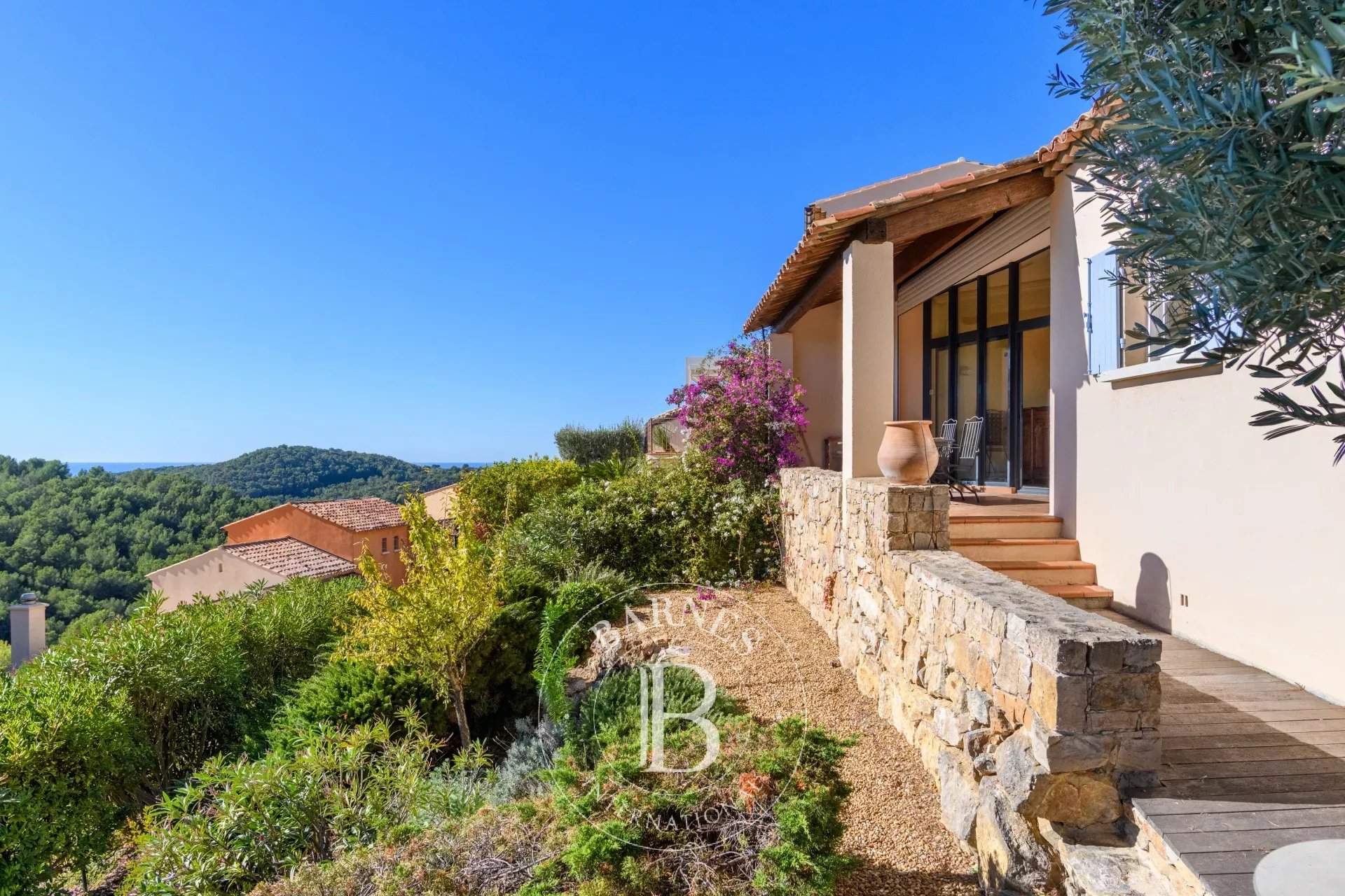 Saint-Cyr-sur-Mer  - Appartement 4 Pièces 2 Chambres - picture 13