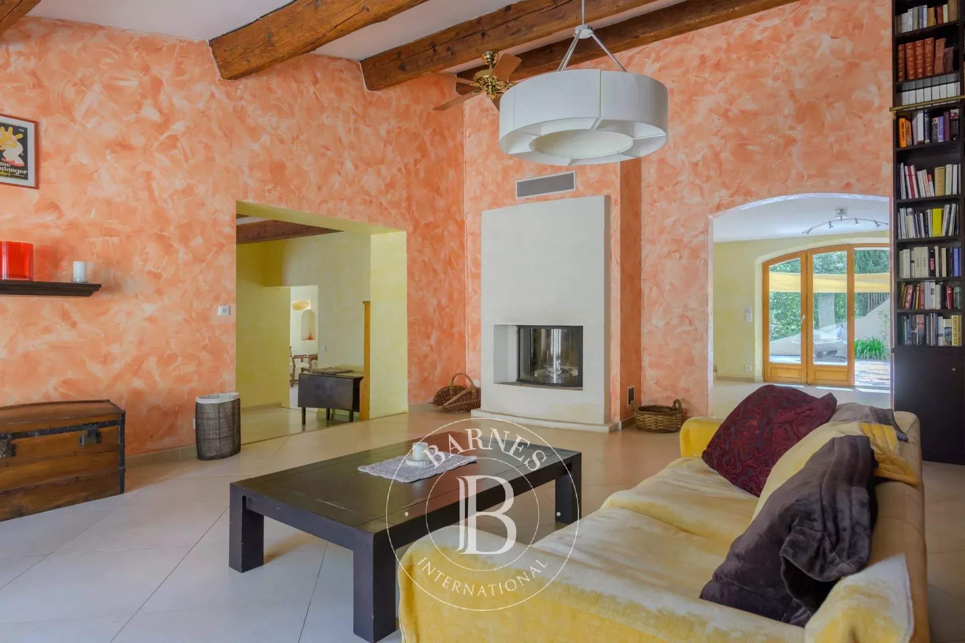 Le Castellet  - Property 5 Bedrooms - picture 11