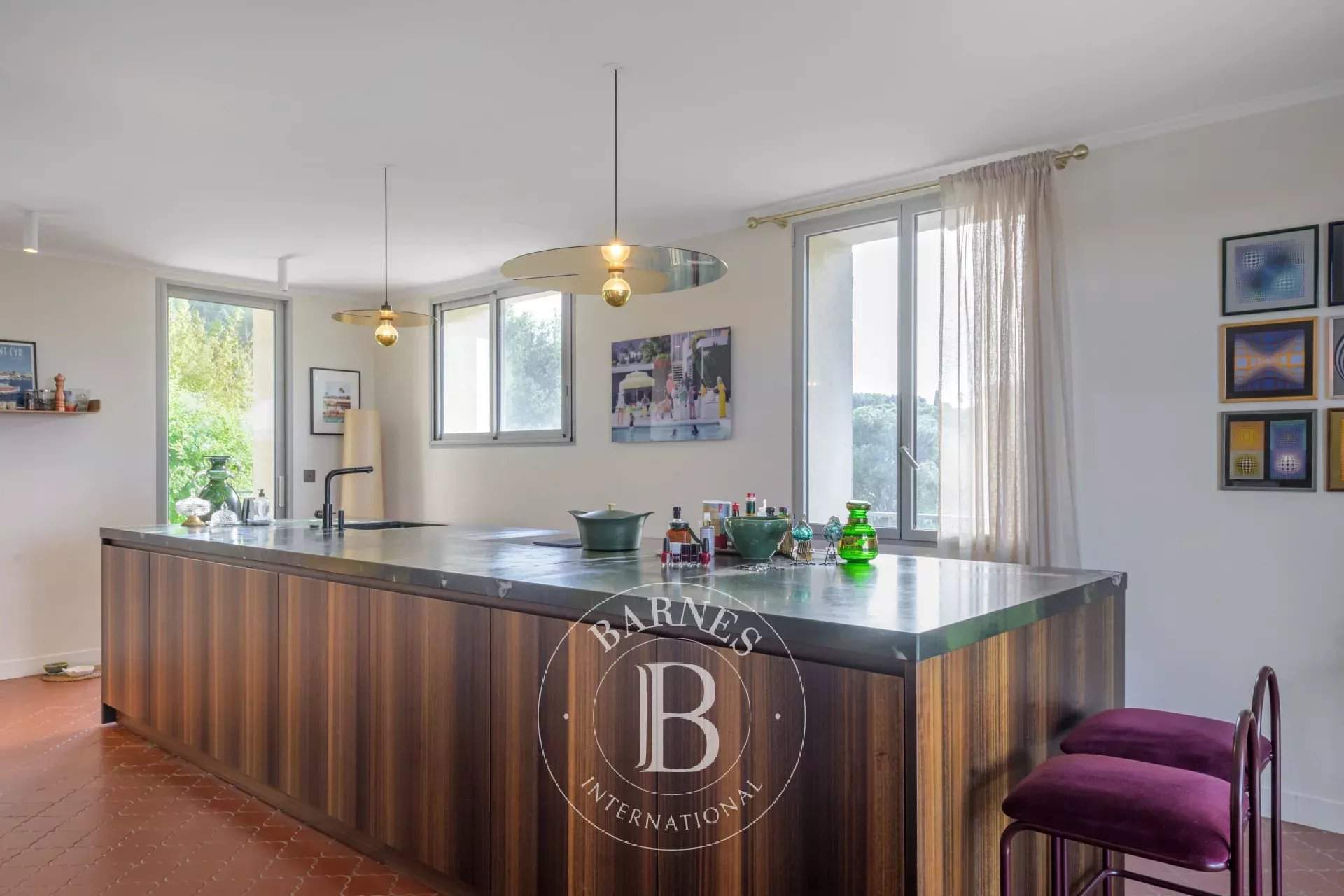 Saint-Cyr-sur-Mer  - Villa 5 Bedrooms - picture 9