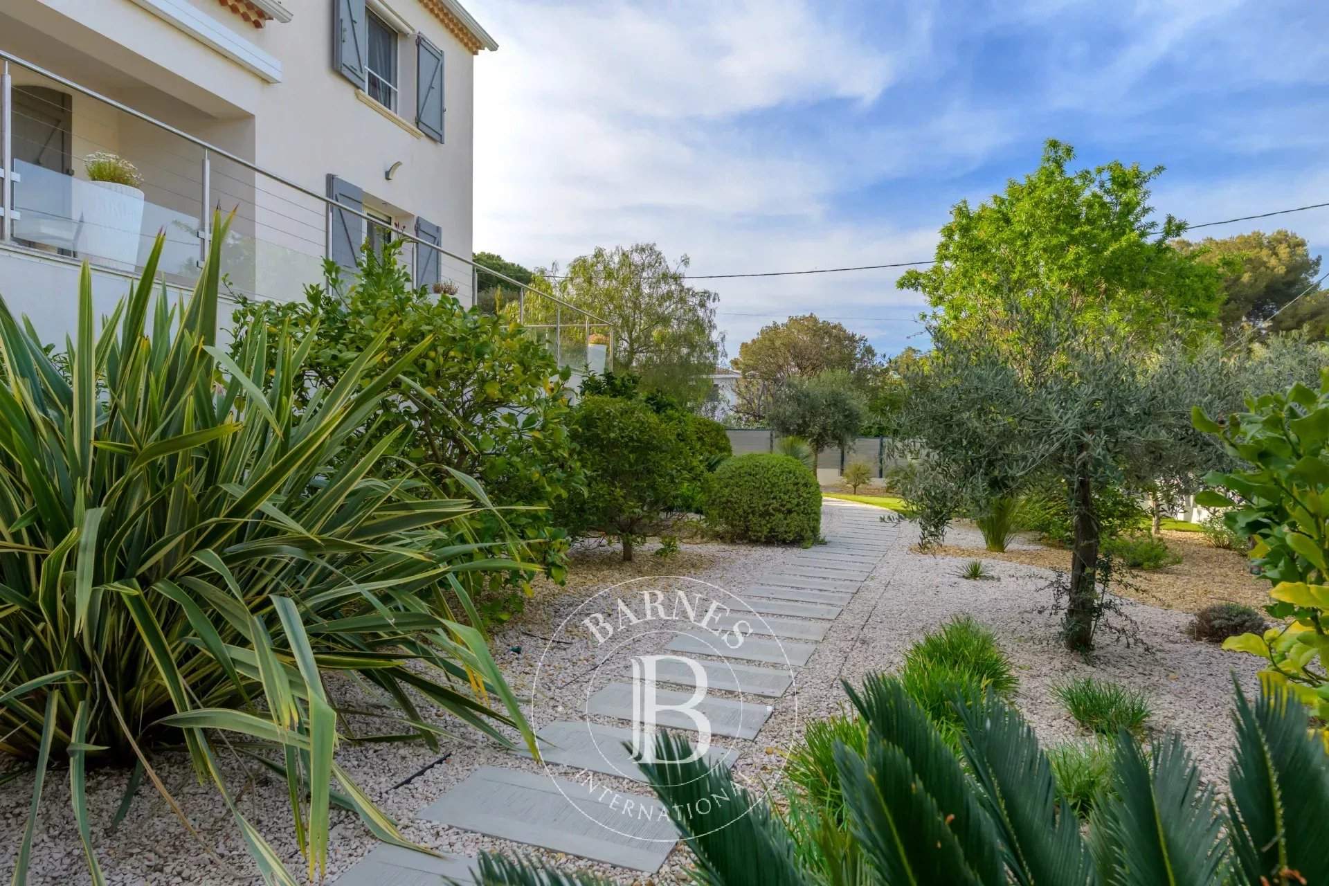 Six-Fours-les-Plages  - Villa 5 Pièces 4 Chambres - picture 9