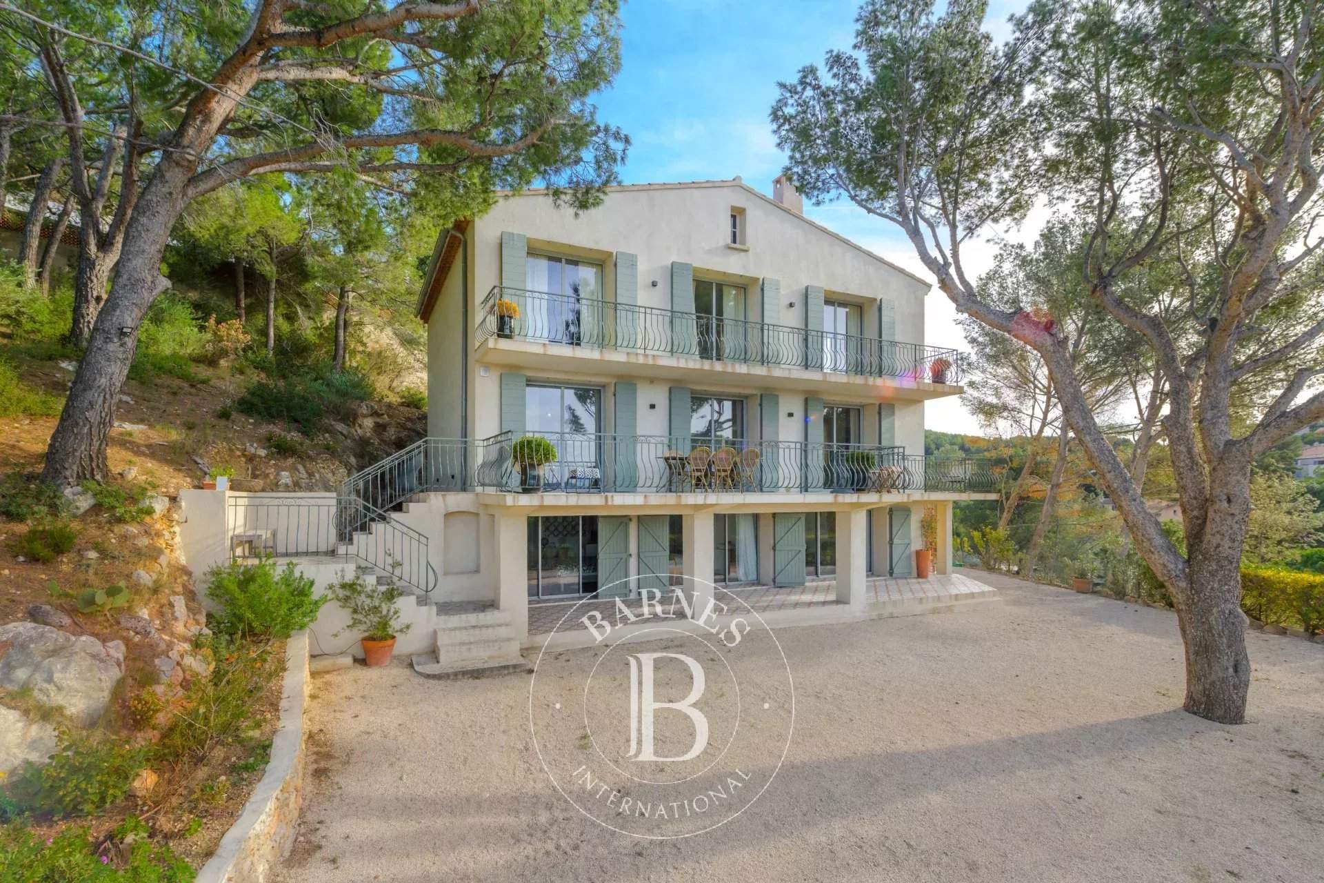 Saint-Cyr-sur-Mer  - Villa 5 Bedrooms - picture 10