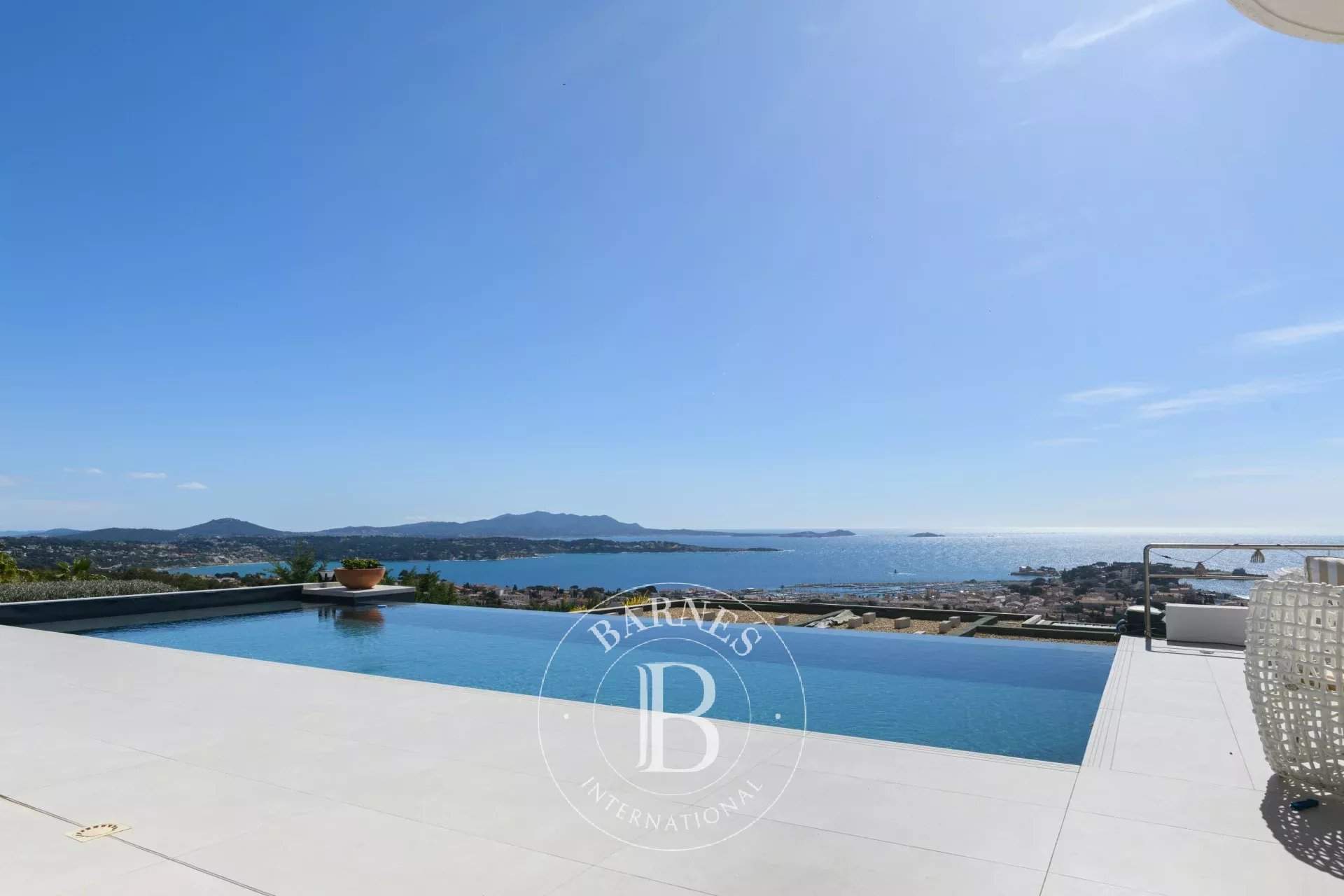 Bandol  - Villa 5 Pi&egrave;ces 4 Chambres - picture 6