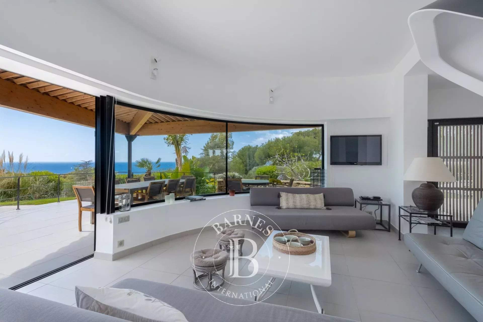 Saint-Cyr-sur-Mer  - Villa 8 Bedrooms - picture 6