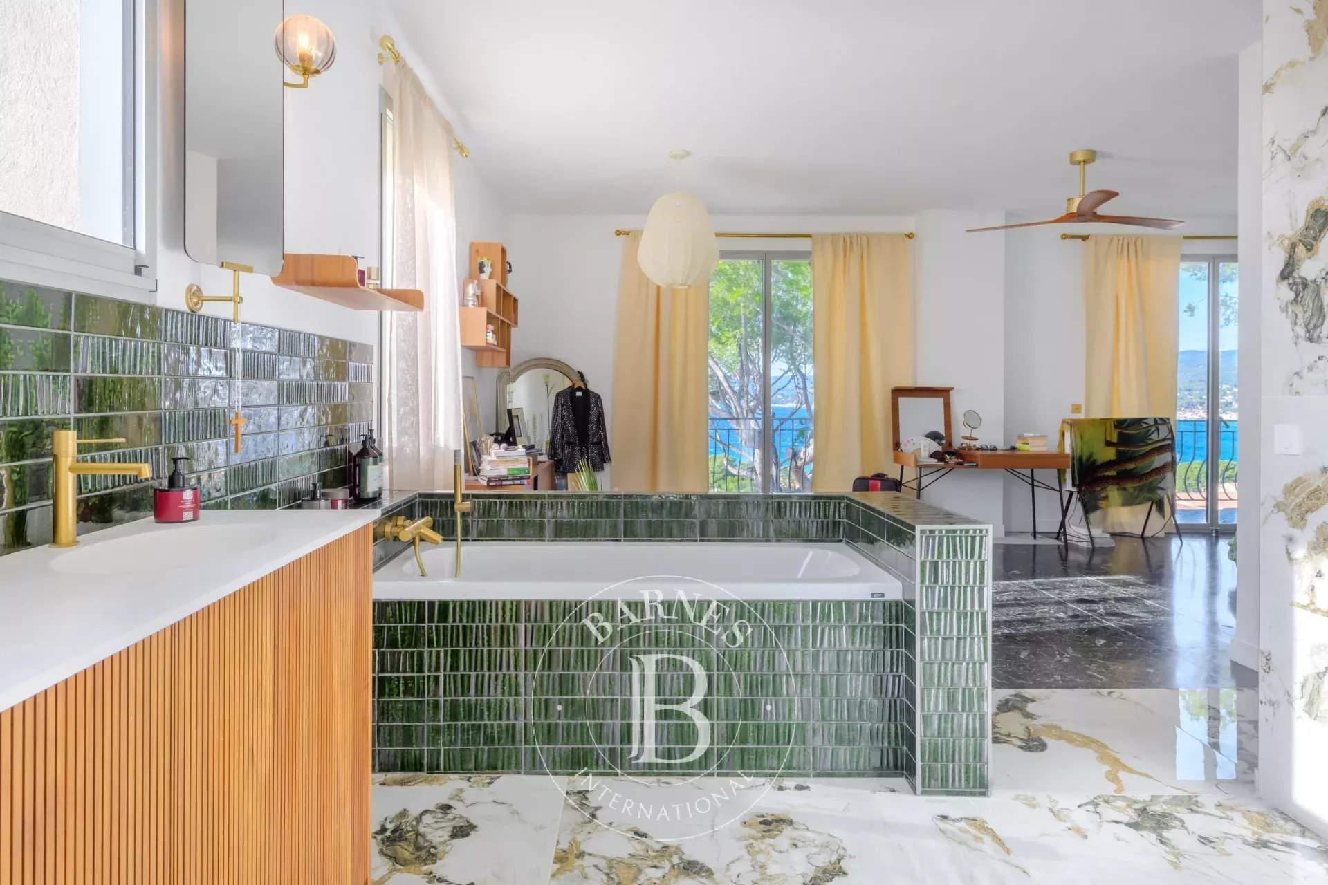 Saint-Cyr-sur-Mer  - Villa 5 Bedrooms - picture 14